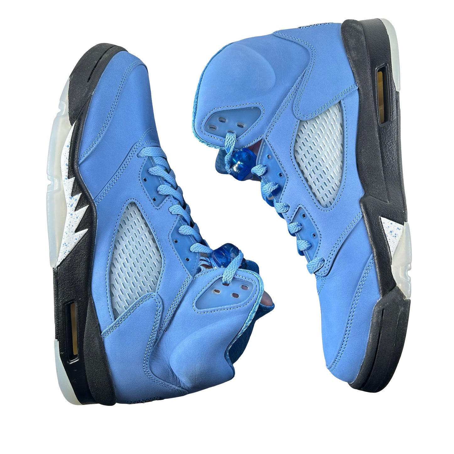 DV1310 401 Jordan 5 Retro UNC University Blue [CONDITIONAL] - 11.5 M (Yellowing Soles)