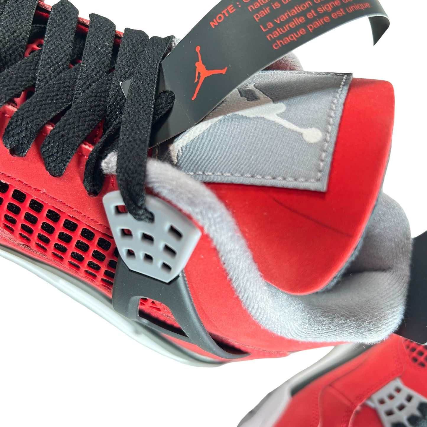 FQ8138 600 Air Jordan 4 Retro Toro Bravo (2026) - 9.5 M (Pen Mark Right Tongue)
