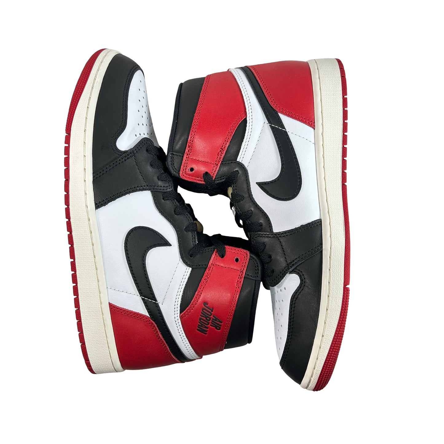 DZ5485 106 Air Jordan 1 High OG Black Toe Reimagined [USED] - 10.5 M (Used8)