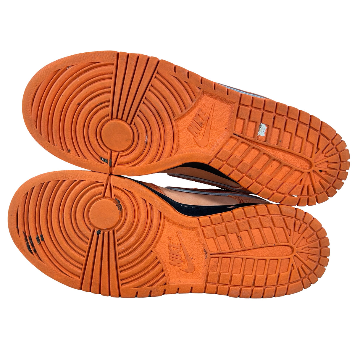 FD8776 800 Nike SB Dunk Low Concepts Orange Lobster Special Box [USED] - 8 M (Used)