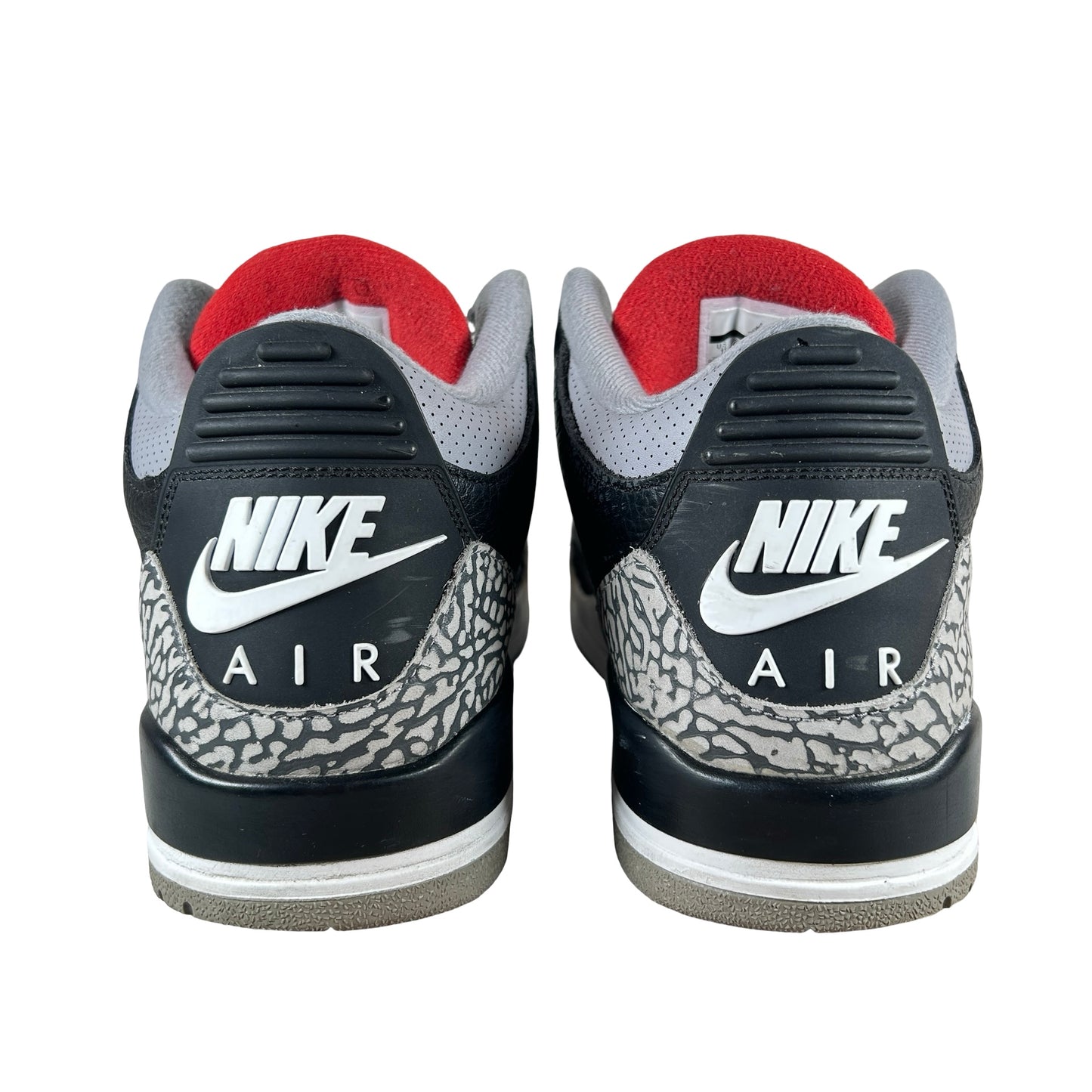 854262 001 Jordan 3 Black Cement 2018 [USED] - 11 M (Used) (No Box3)
