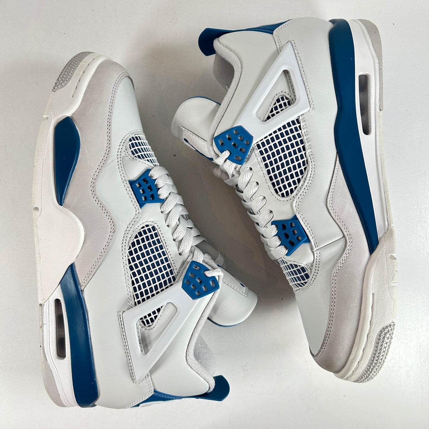 FV5029 141 Jordan 4 Retro Military Blue (2024) [USED] - 10.5 M (Used3)