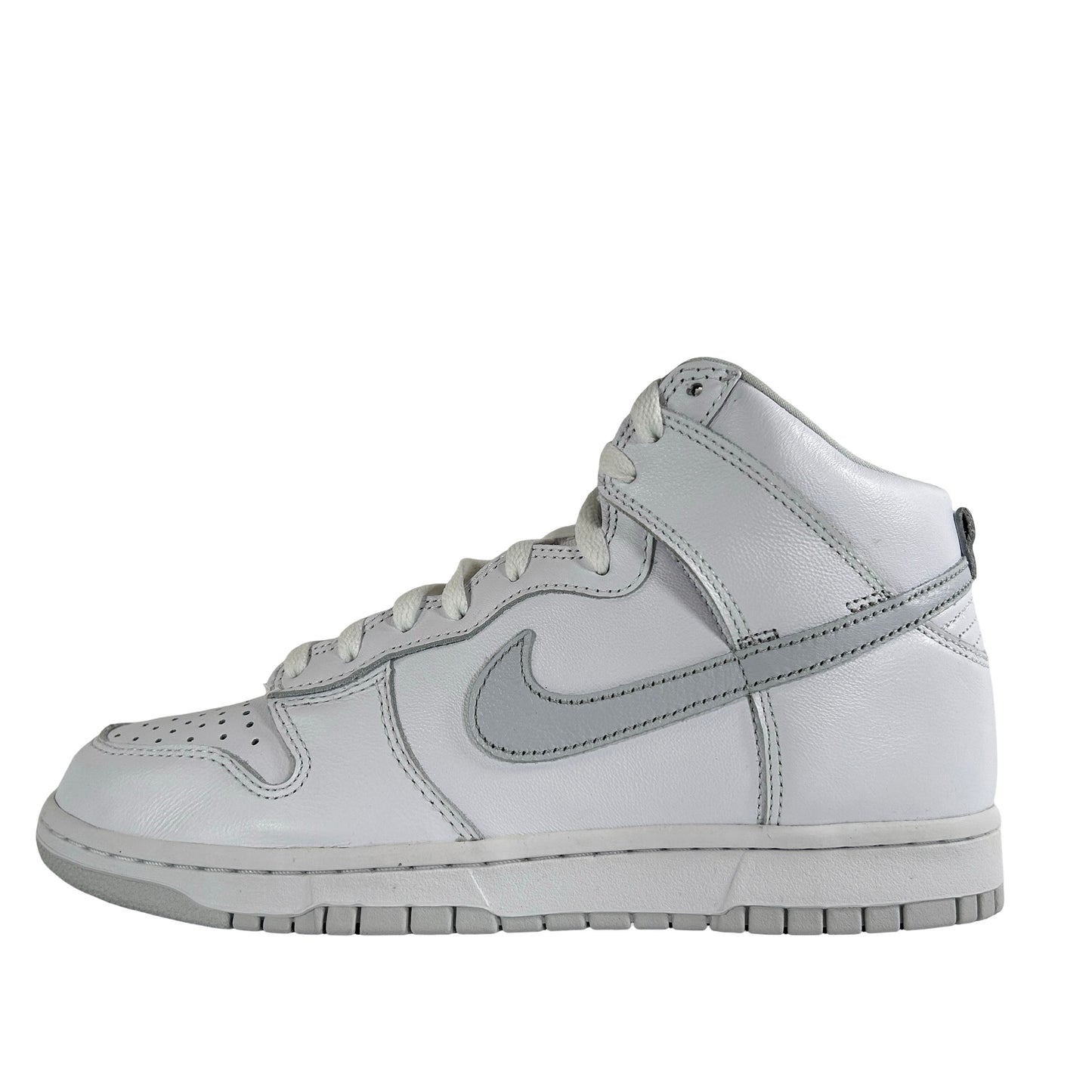 CZ8149 101 Dunk High Pure Platinum [CONDITIONAL] - 8.5 M (Yellowing midsole)