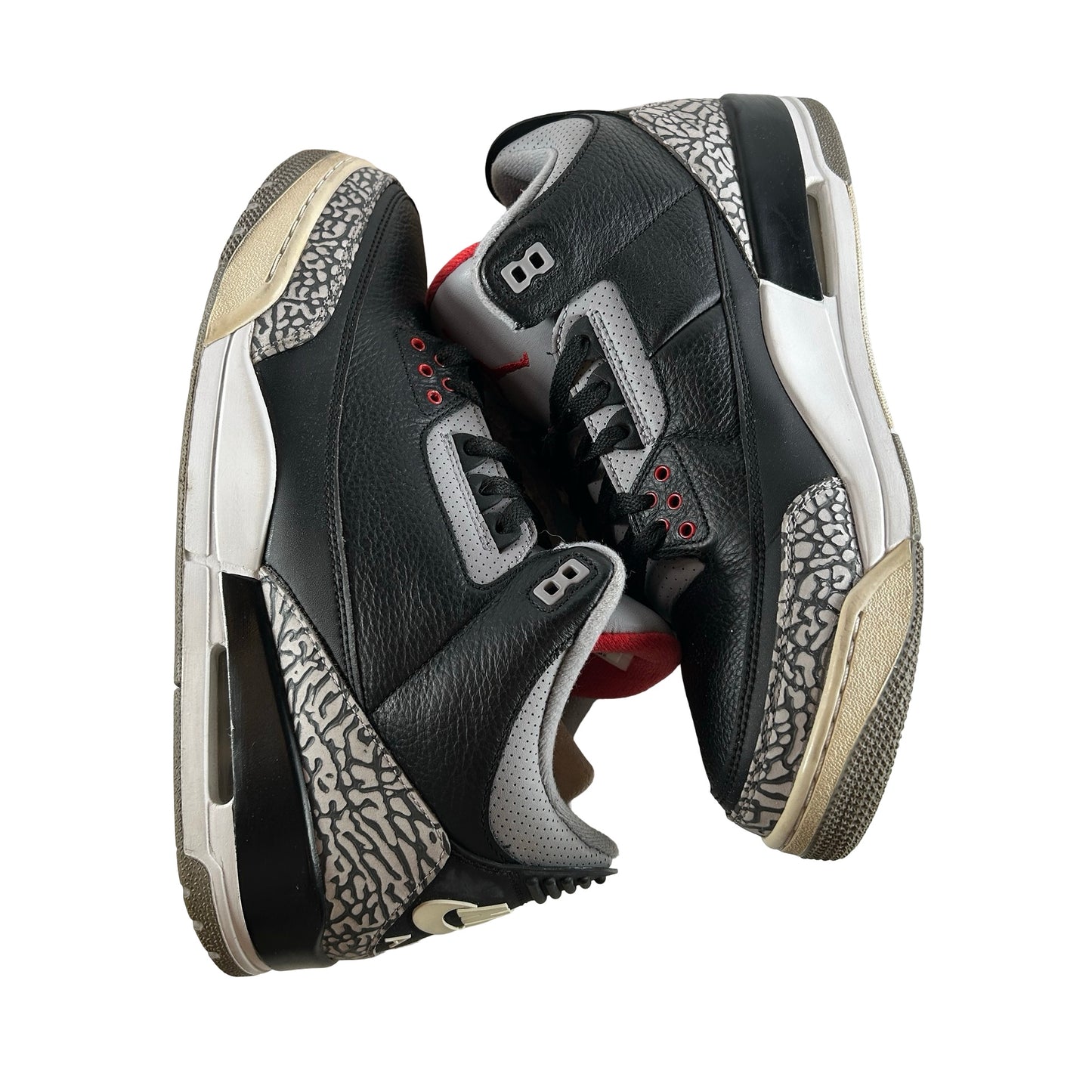854262 001 Jordan 3 Black Cement 2018 [USED] - 12 M (Used6)