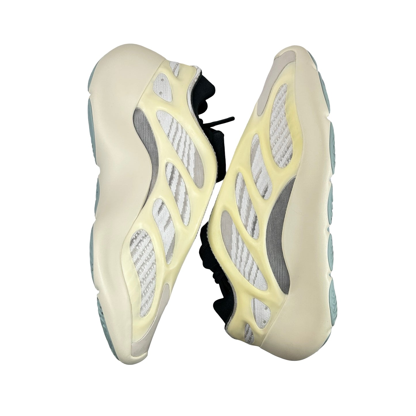 FW4980 adidas Yeezy 700 V3 Azael [CONDITIONAL] - 8.5 M (Yellowing)