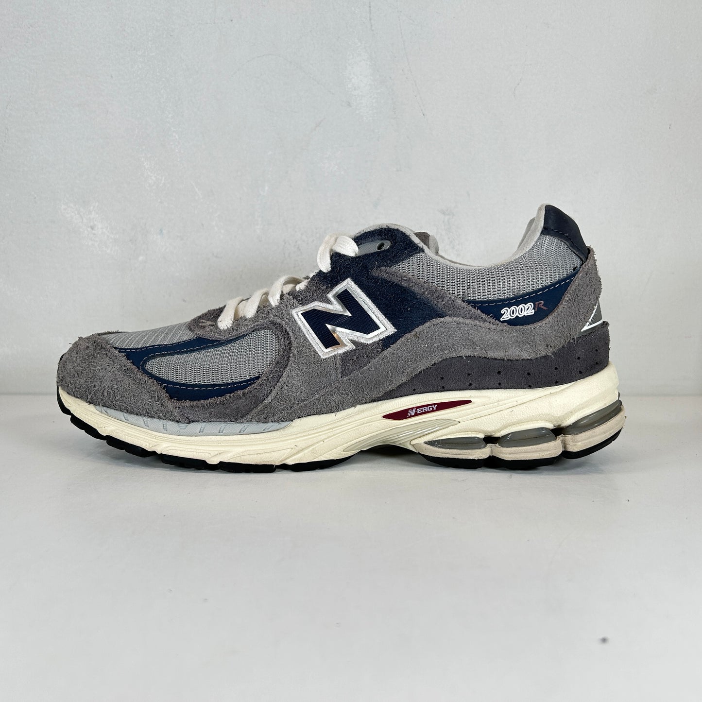 M2002REL New Balance 2002R Navy Castlerock [USED] - 9 M (Used)