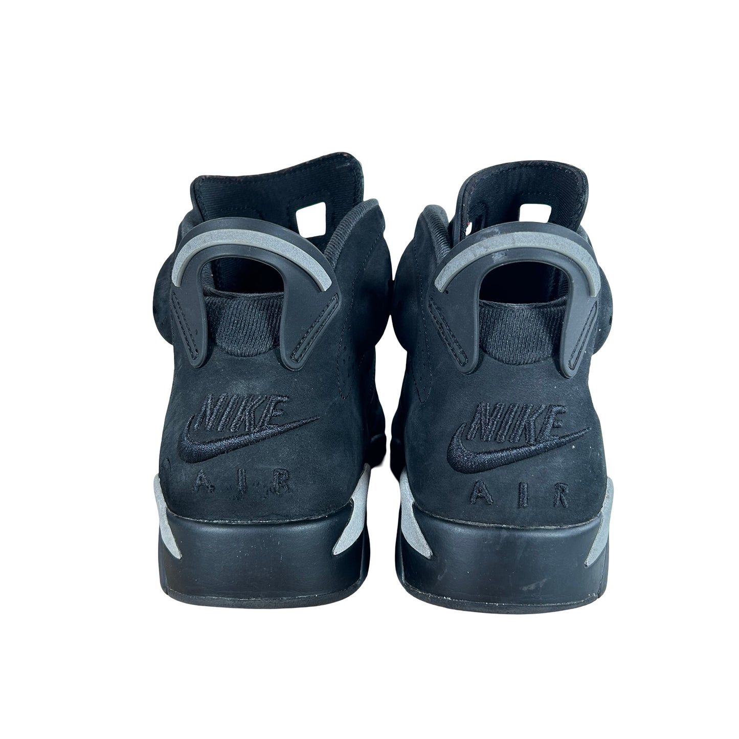 IR2266 010 Air Jordan 6 Retro Cap and Gown [USED] - 8.5 M (Used)