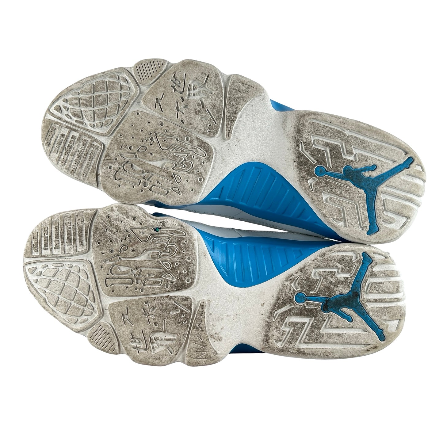 FQ8992 101 Jordan 9 Retro Powder Blue (2024) [USED] - 11.5 M (Used) (No Box)