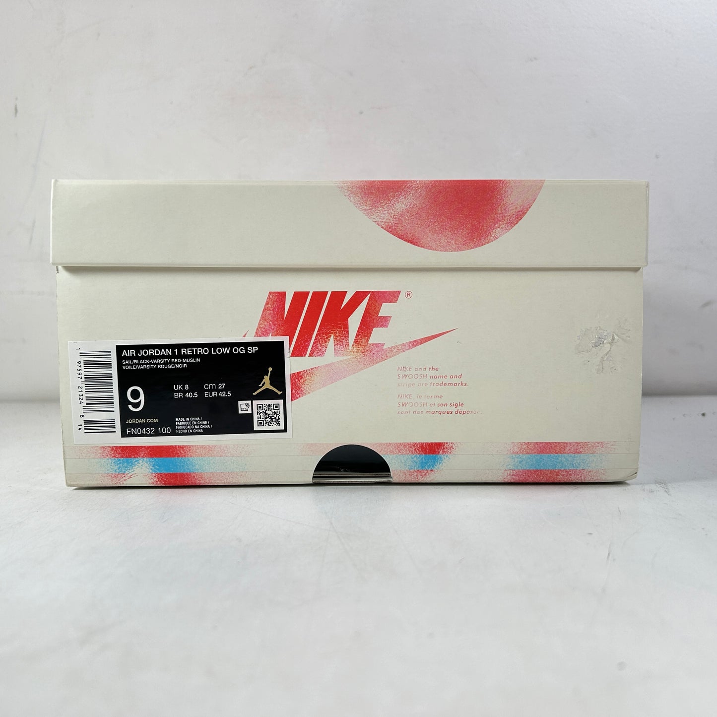 FN0432 100 Jordan 1 Retro Low OG Trophy Room Away [USED] - 9 M (Used)