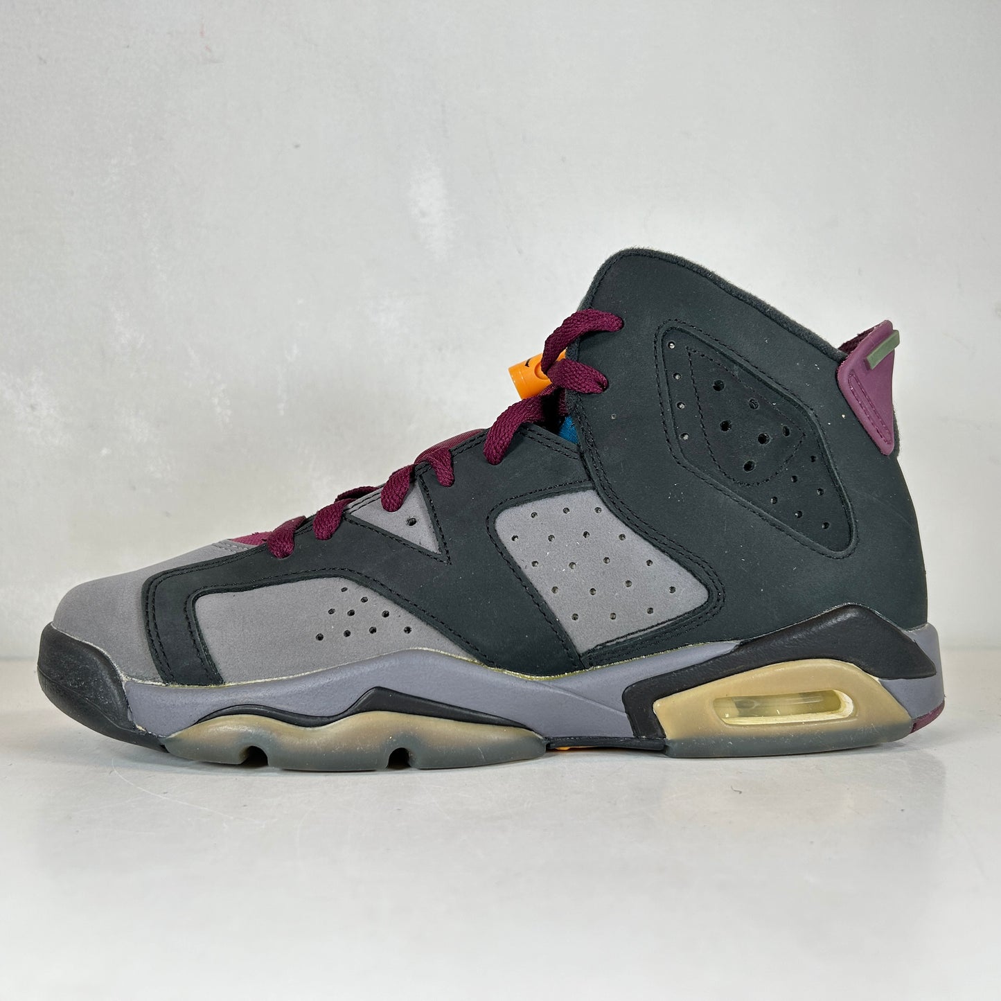 384665 063 Jordan 6 Retro Bordeaux (GS) [USED] - 7 Y (Used) (No Box)
