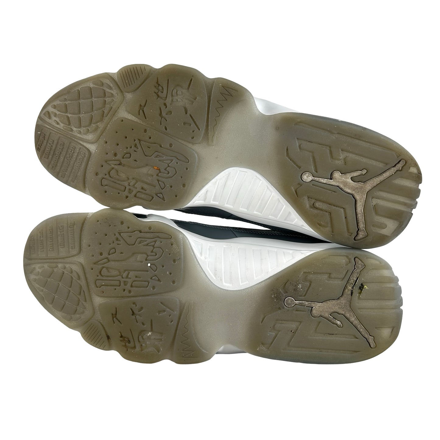 HV4794 011 Jordan 9 Retro Cool Grey (2025) [USED] - 13 M (Used5)