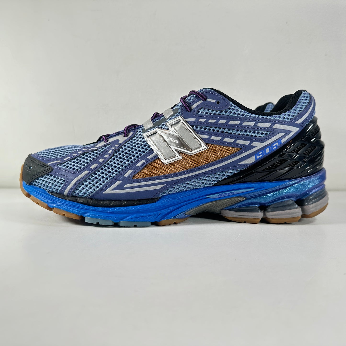 M1906RON New Balance 1906R Action Bronson Medusa Azul [USED] - 10.5 M (Used)
