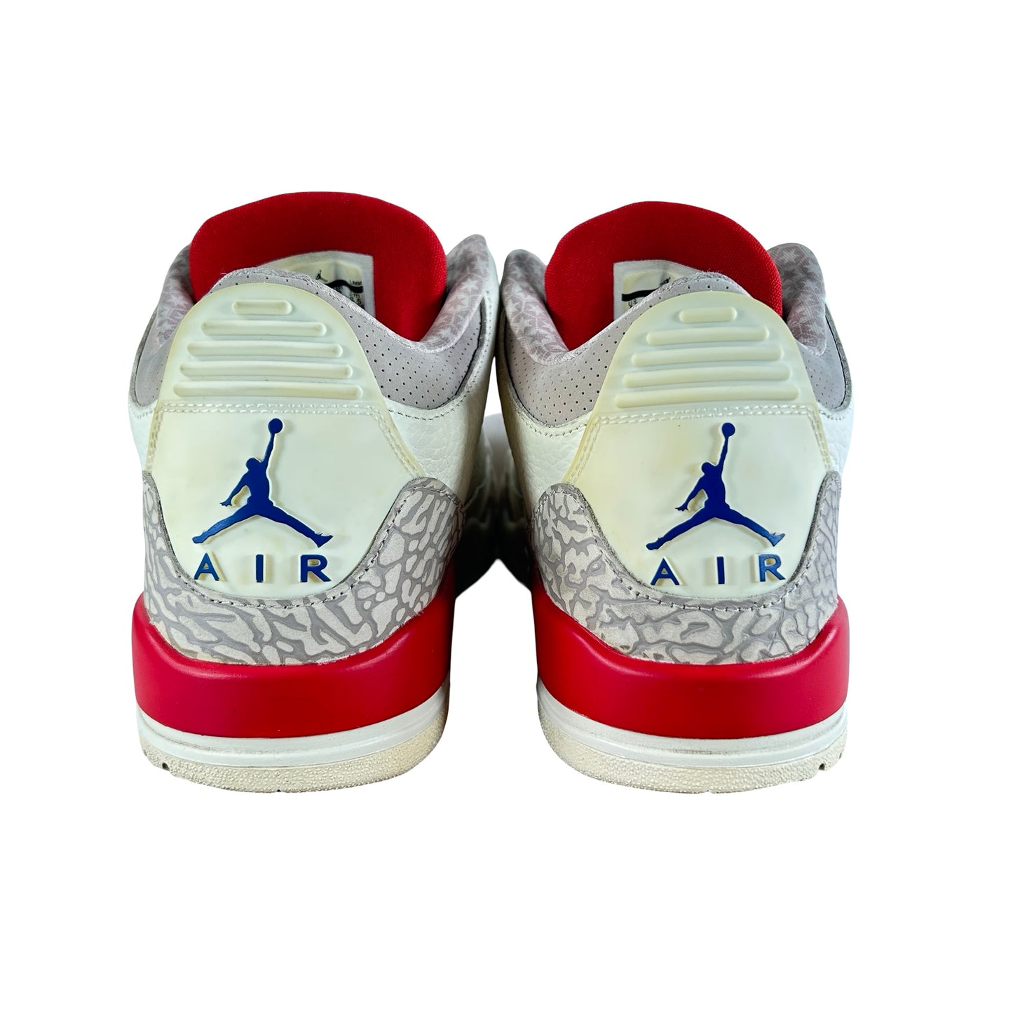 136064 140 Jordan 3 Retro International Flight [USED] - 8.5 M (Used)