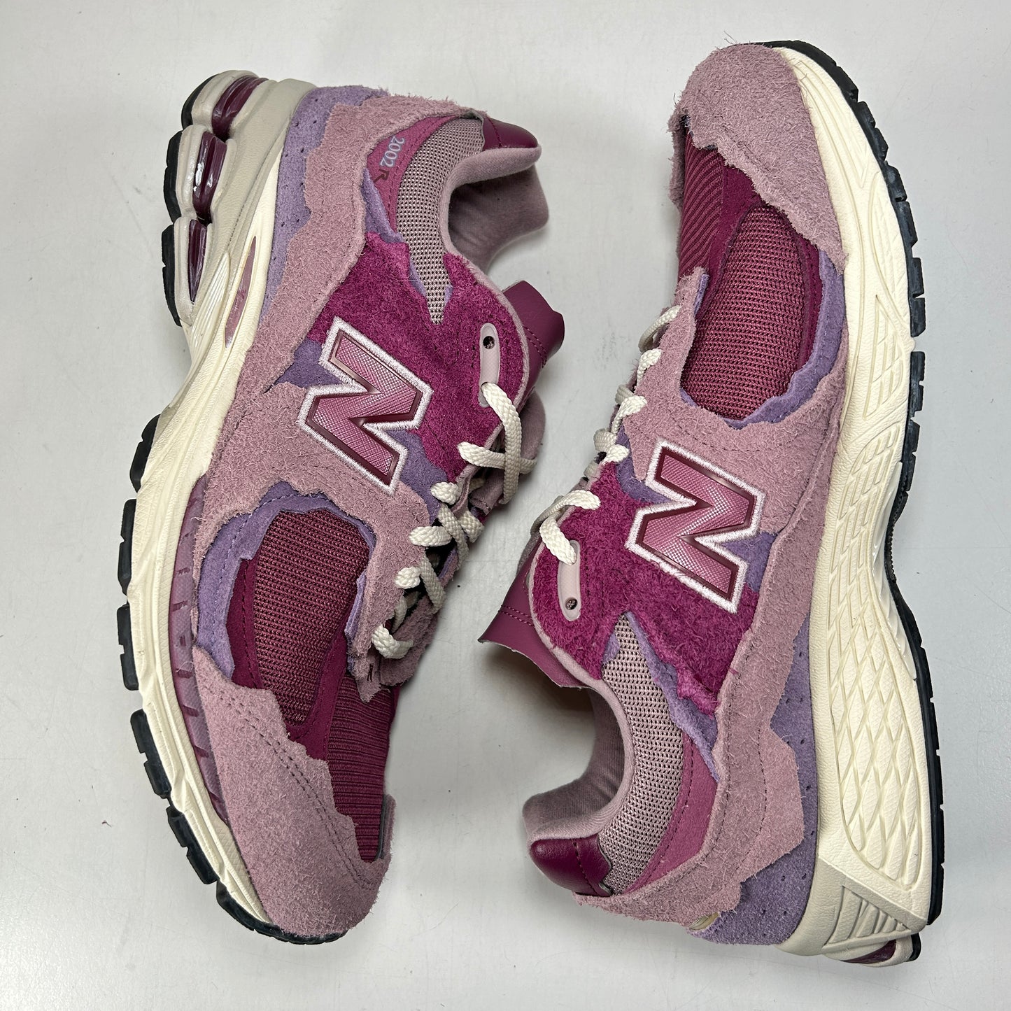 M2002RDH New Balance 2002R Paquete de protección Rosa