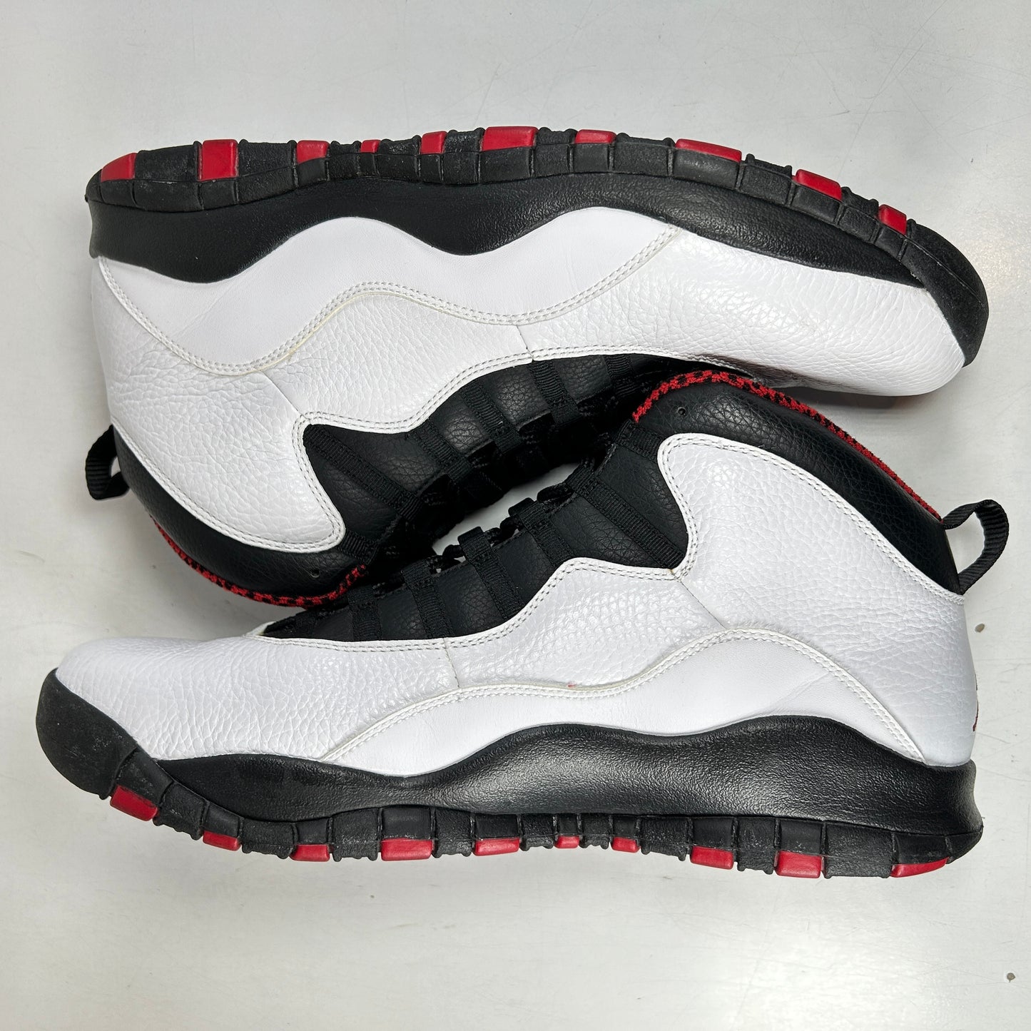 310805 100 Jordan 10 Retro Chicago Bulls (2012) [USED] - 14 M (Used) (No Box)