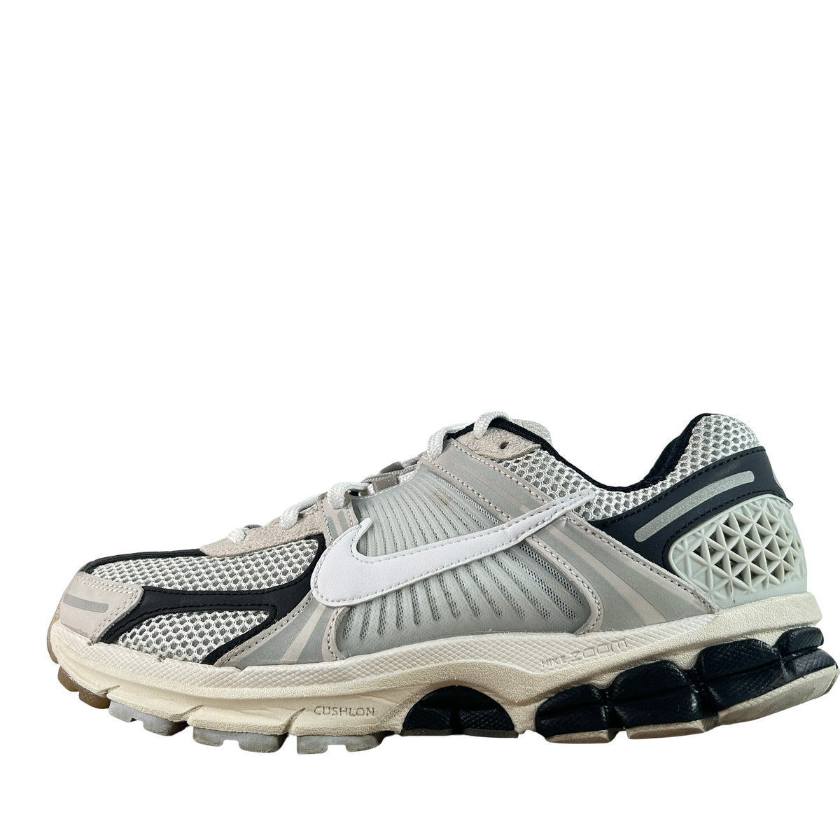 FN7649 110 Nike Zoom Vomero 5 Supersonic Light Bone Black [USED] - 9.5 M (Used4)