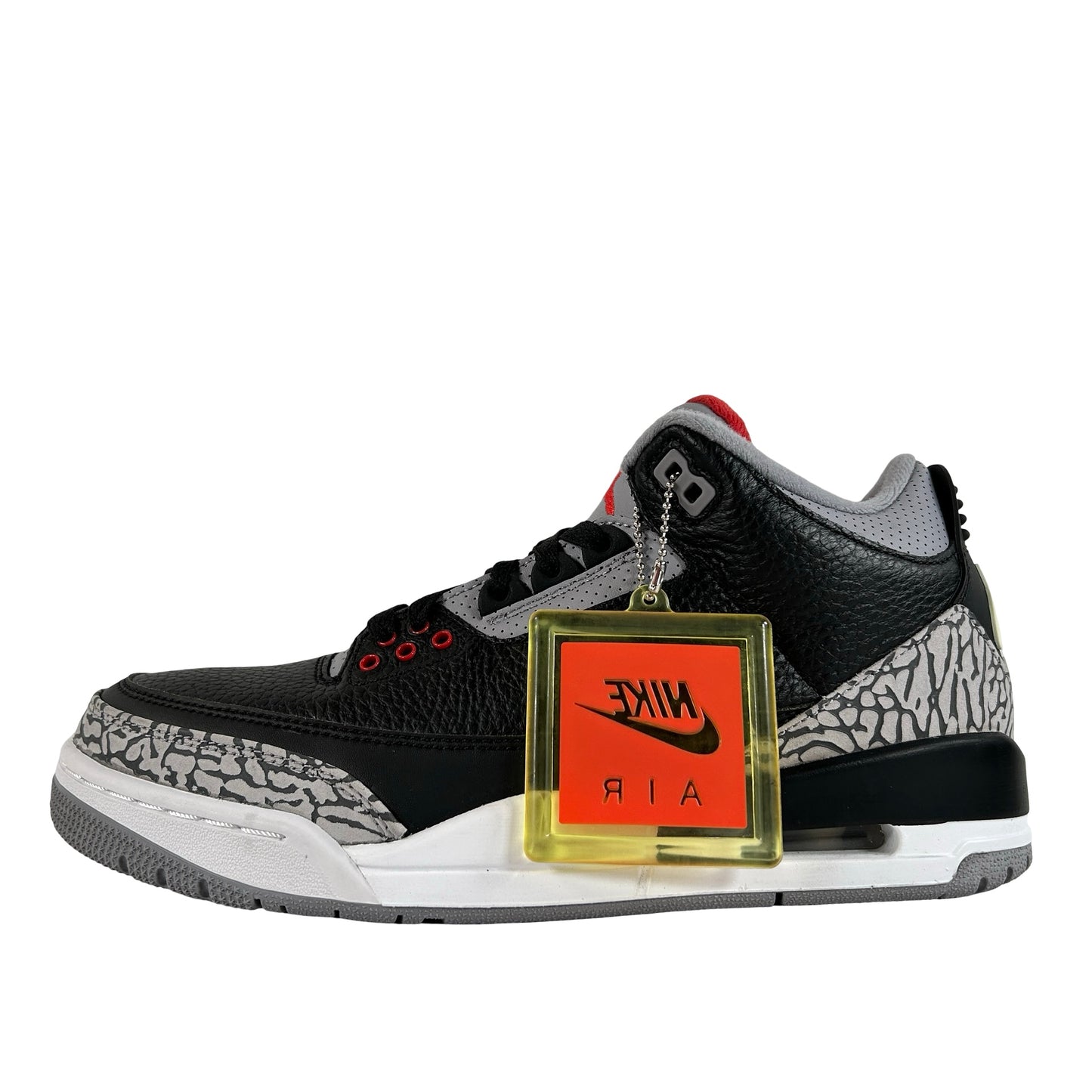 854262 001 Jordan 3 Black Cement 2018 [CONDITIONAL] - 8.5 M (Yellowing Heel Tab)
