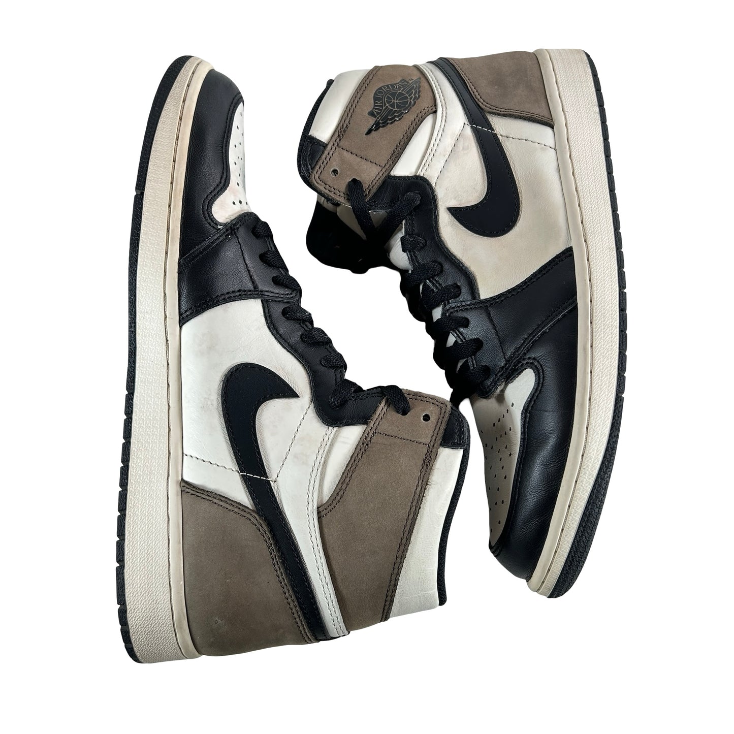 555088 105 Jordan 1 Mocha [USED] - 12 M (Used3)