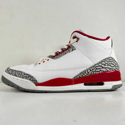 CT8532 126 Jordan 3 Retro Cardinal Red [USED] - 11 M (Used)