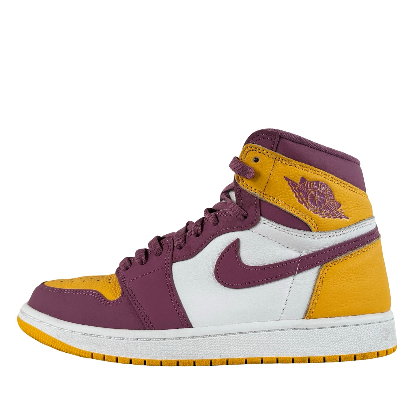 555088 706 Jordan 1 Retro High OG Brotherhood [USED] - 10 M (Used)