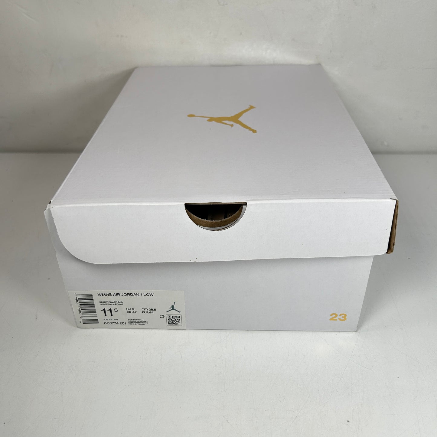 DC0774 201 Jordan 1 Low Desert (Women's) [USED] - 11.5 W (Used)