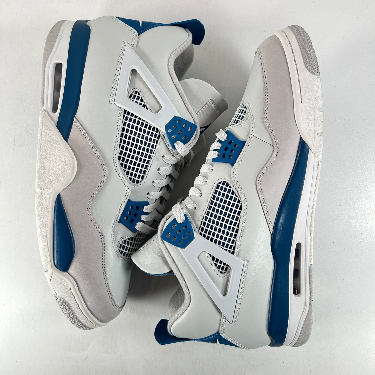 FV5029 141 Jordan 4 Retro Military Blue (2024) [USED] - 13 M (Used3)