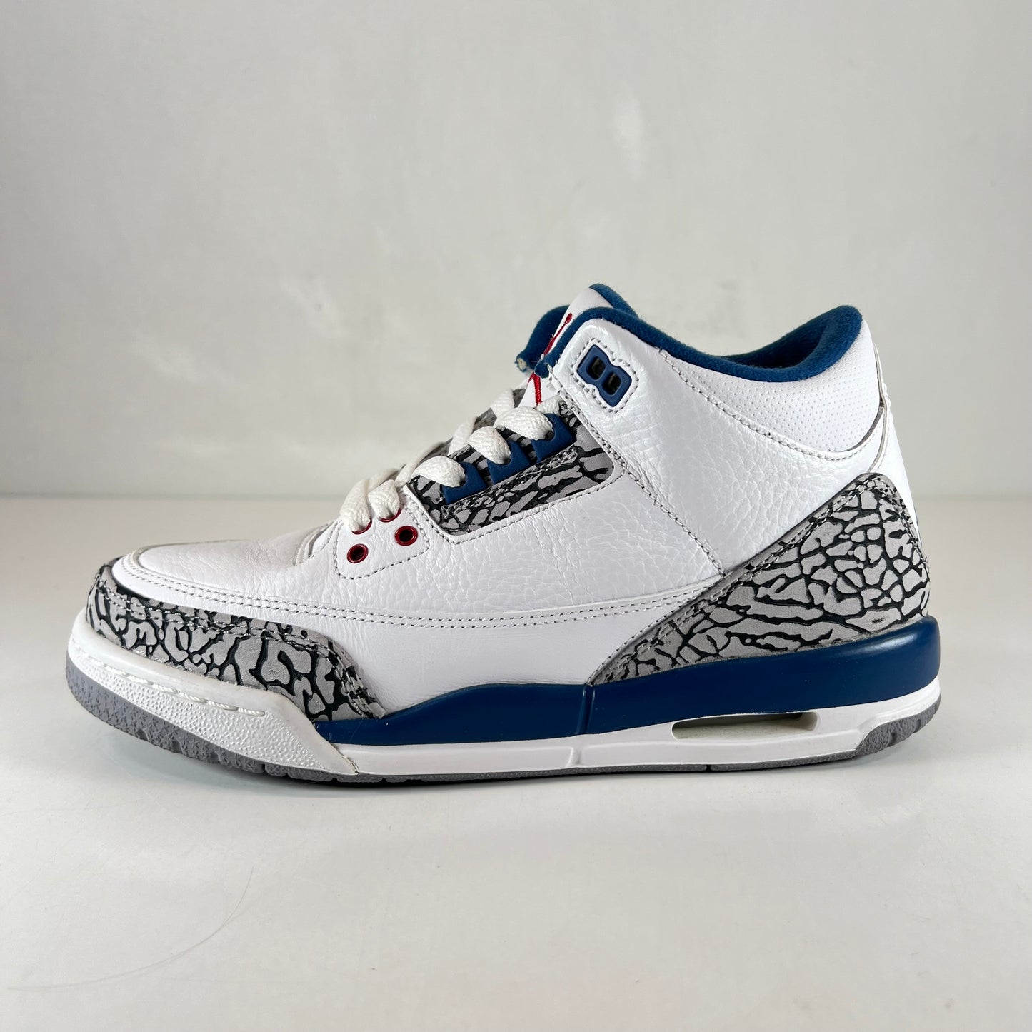 398614 104 Jordan 3 Retro True Blue (2011) (GS) [USED] - 5.5 Y (Used)