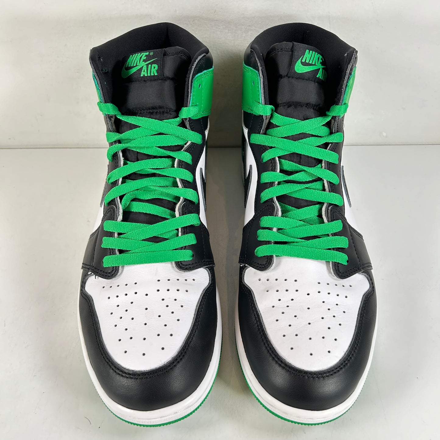 DZ5485 031 Jordan 1 Retro High OG Lucky Green [USED] - 13 M (Used) (No Box2)