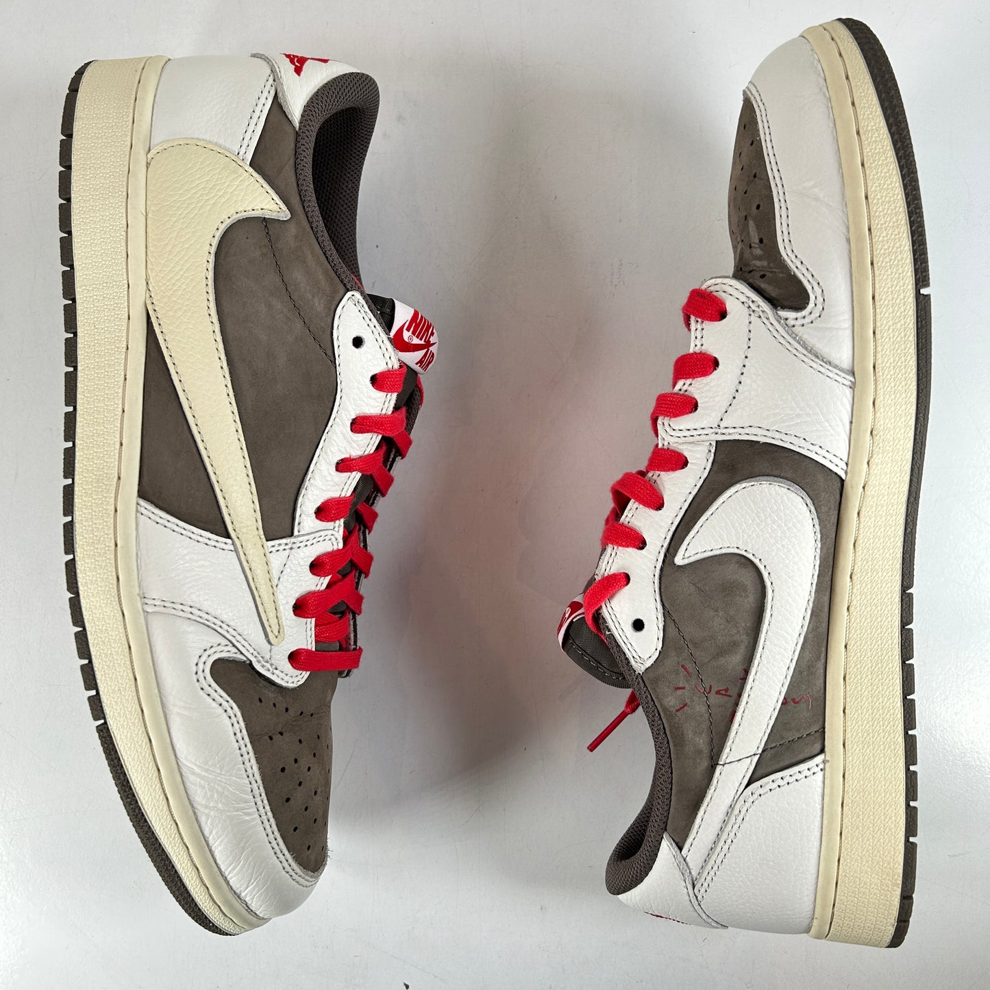 DM7866 162 Jordan 1 Retro Low OG SP Travis Scott Reverse Mocha [USED] - 13 M (Used2)