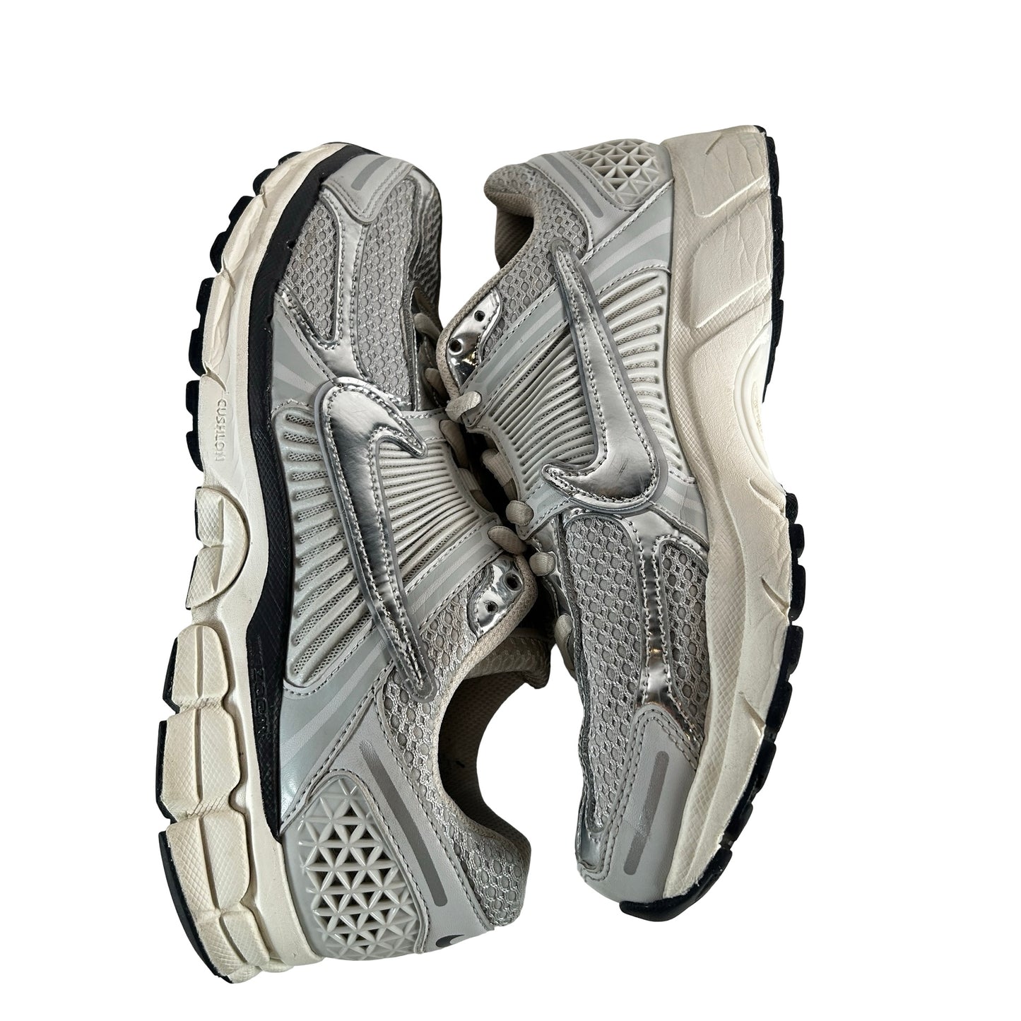 FD0884 025 Nike Zoom Vomero 5 Photon Dust Metallic Silver W [USED] - 11 W (Used)