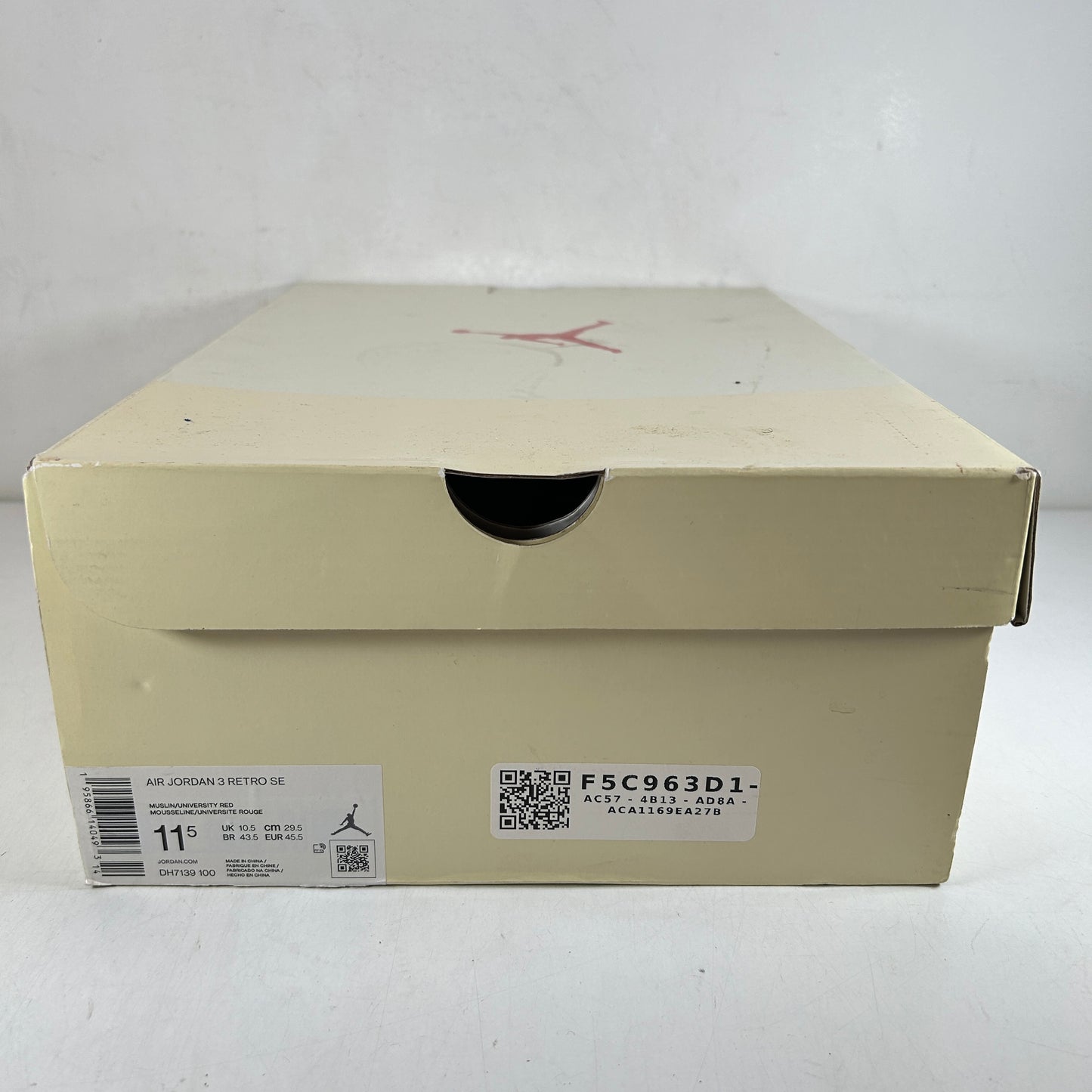 DH7139 100 Jordan 3 Retro Muslin [USED] - 11.5 M (Used)