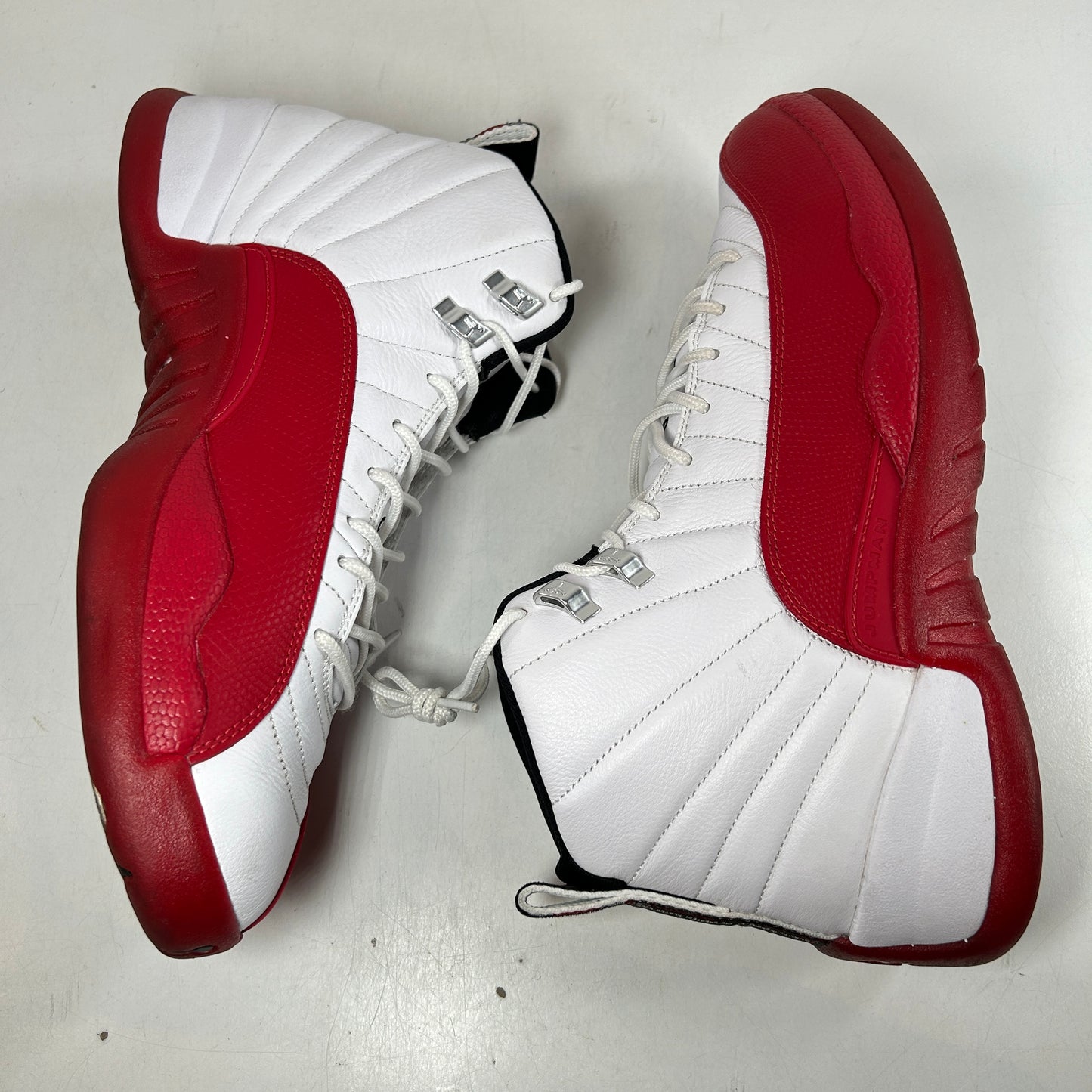 CT8013 116 Jordan 12 Retro Cherry (2023) [USED] - 12 M (Used2) (No Box)