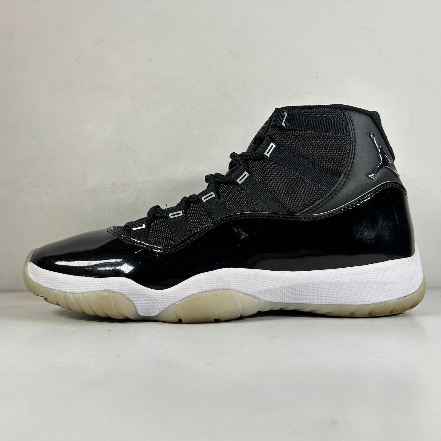 CT8012 011 Jordan 11 Jubilee [USED] - 10.5 M (Used)