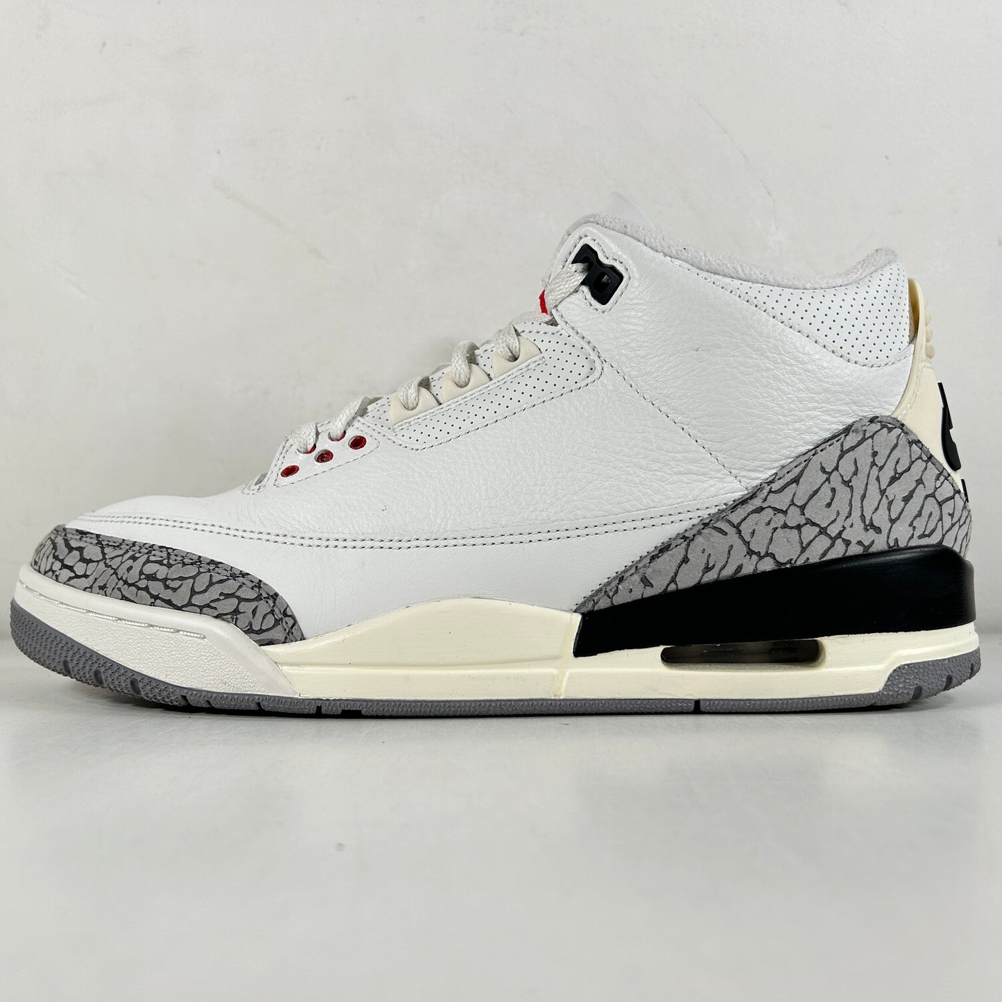 DN3707 100 Jordan 3 Retro White Cement Reimagined [USED] - 11.5 M (Used4)