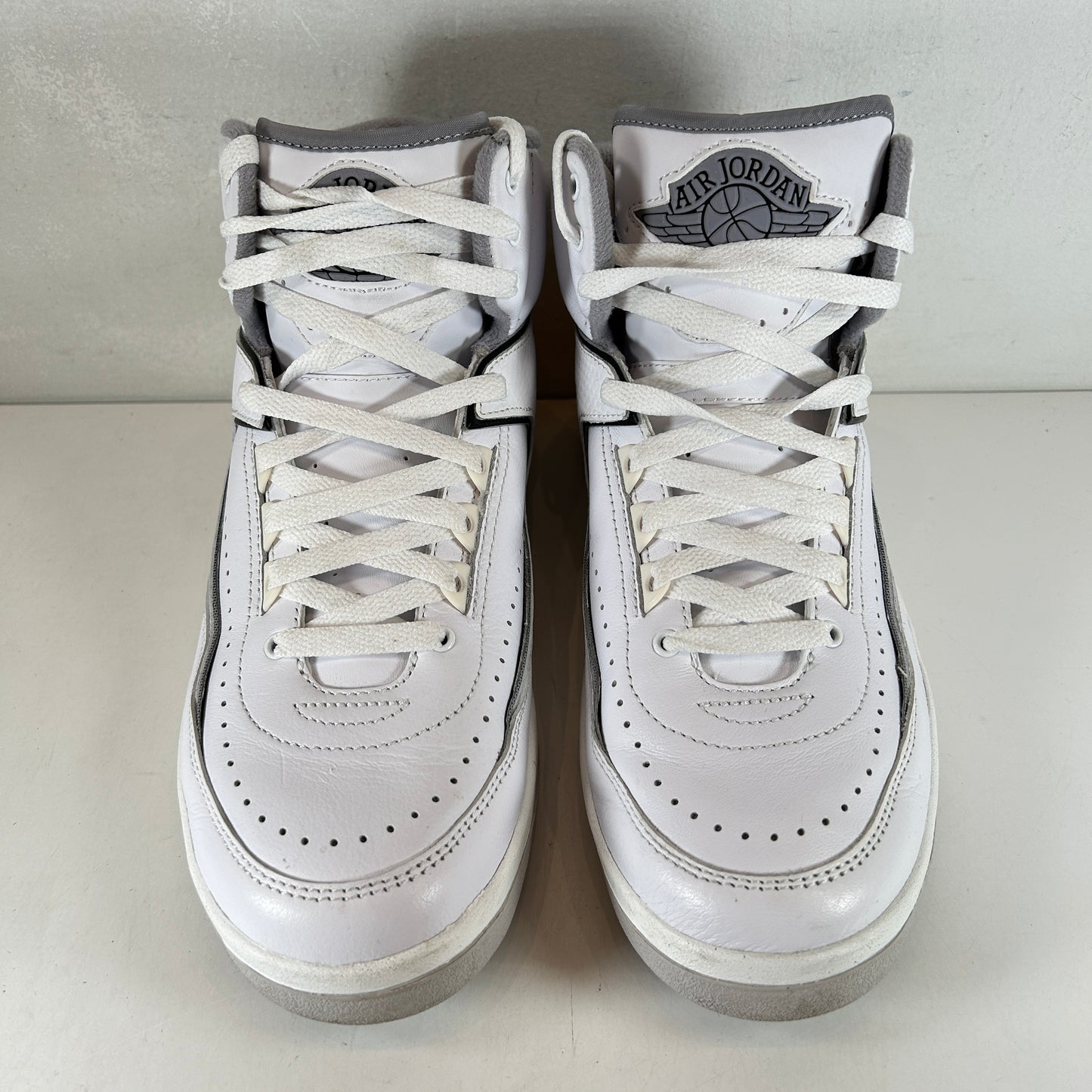 DQ8562 100 Jordan 2 Retro Cement Grey (GS) [USED]- 7Y (Used)