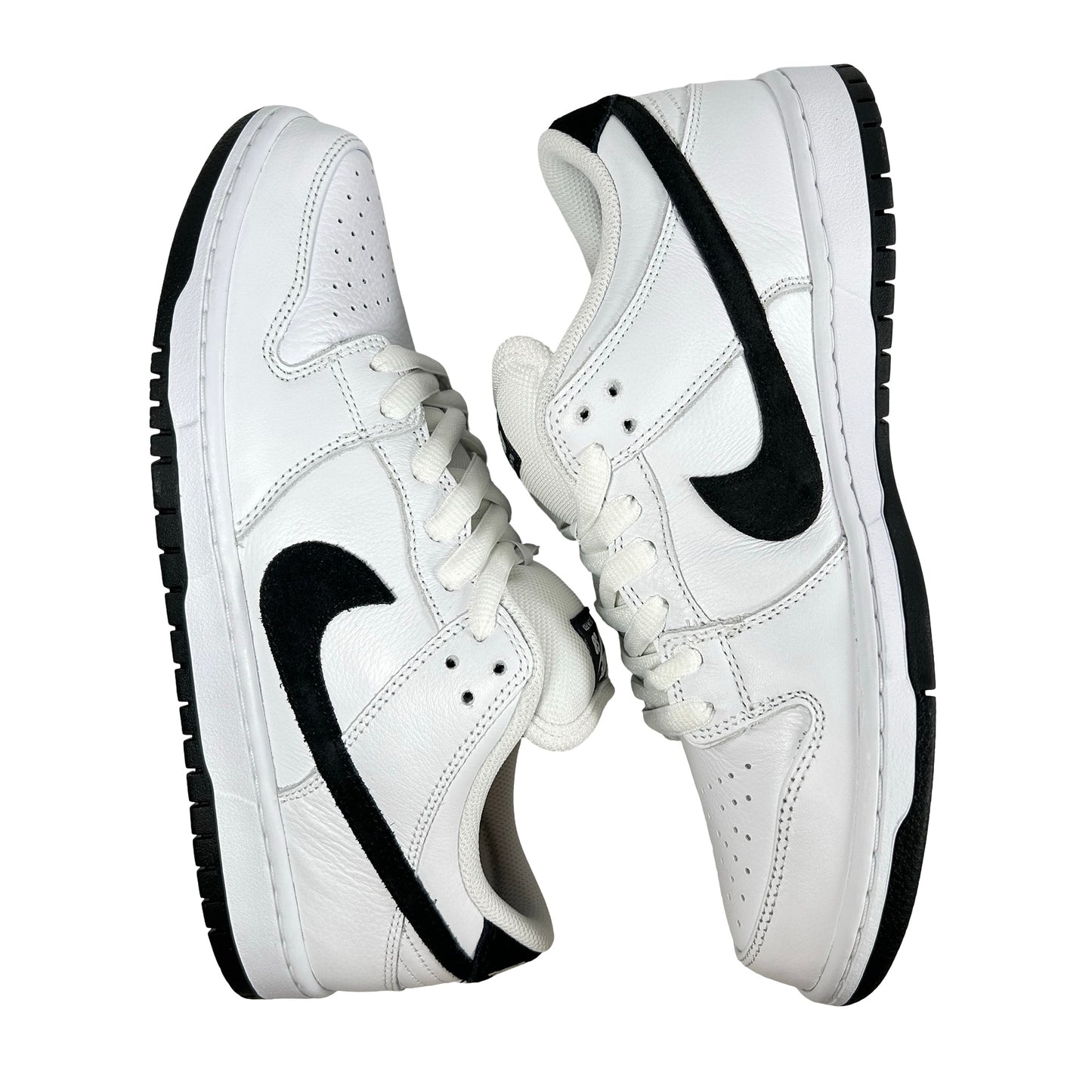 HF3704 100 Nike SB Dunk Low White Black [CONDITIONAL] - 10 M (Small Mark on Left Sole)