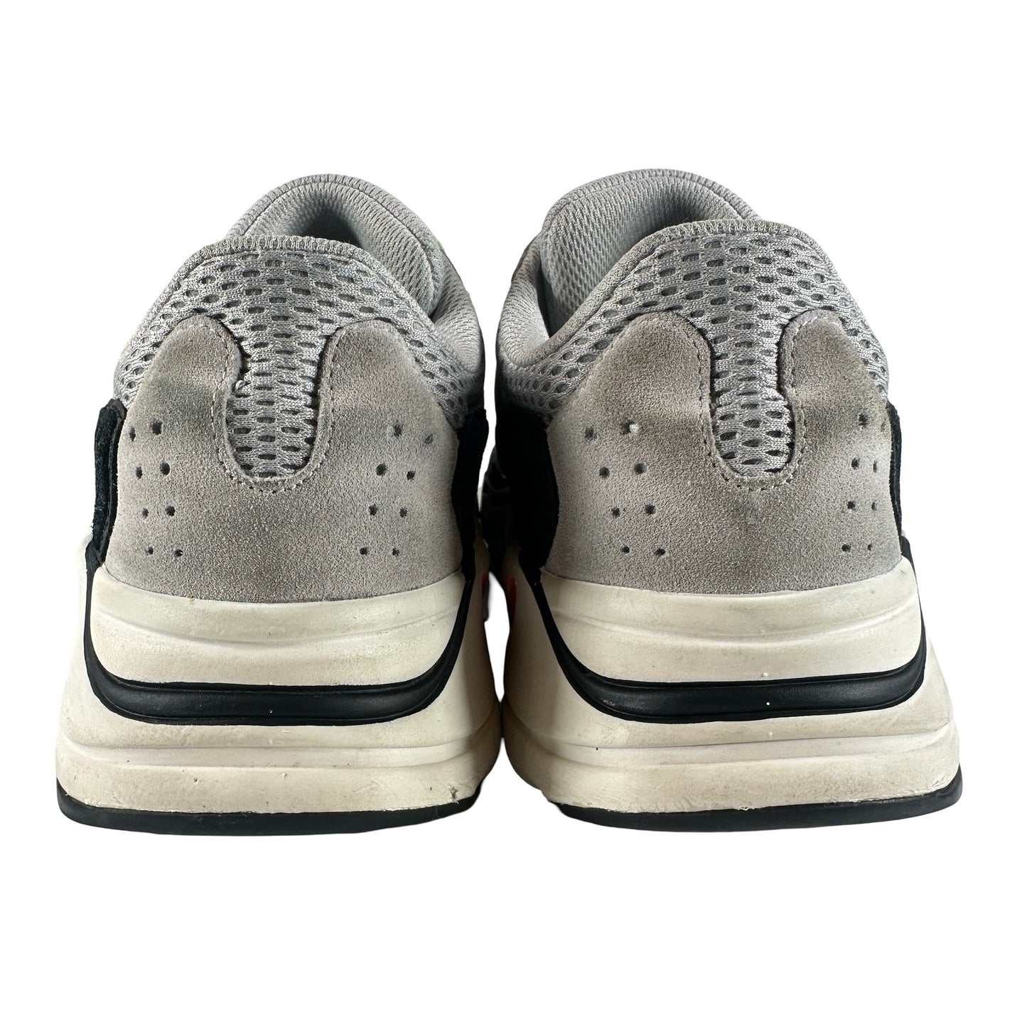 B75571 Yeezy 700 Wave Runner [USED] - 9.5 M (Used)
