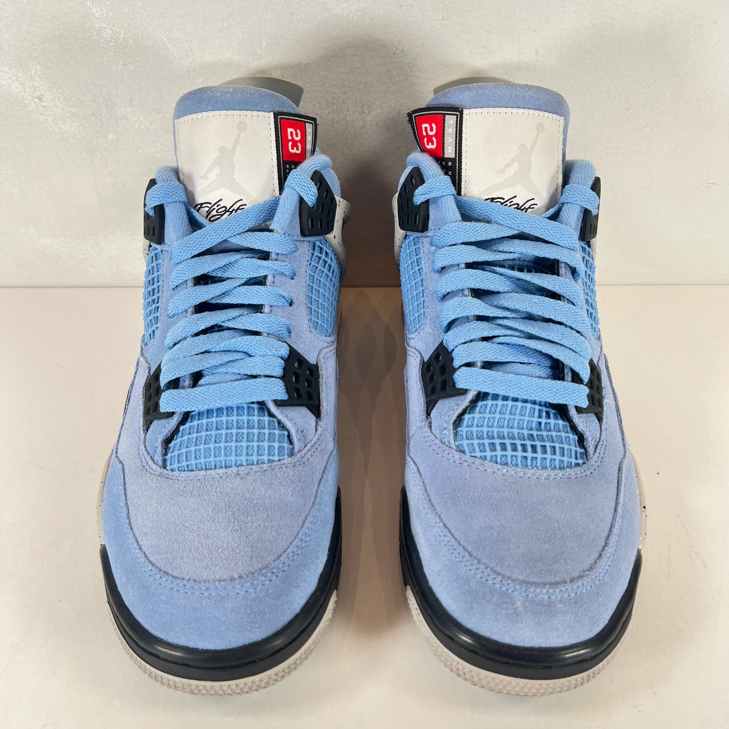 CT8527 400 Jordan 4 University Blue [USED] - 9 M (Used2)