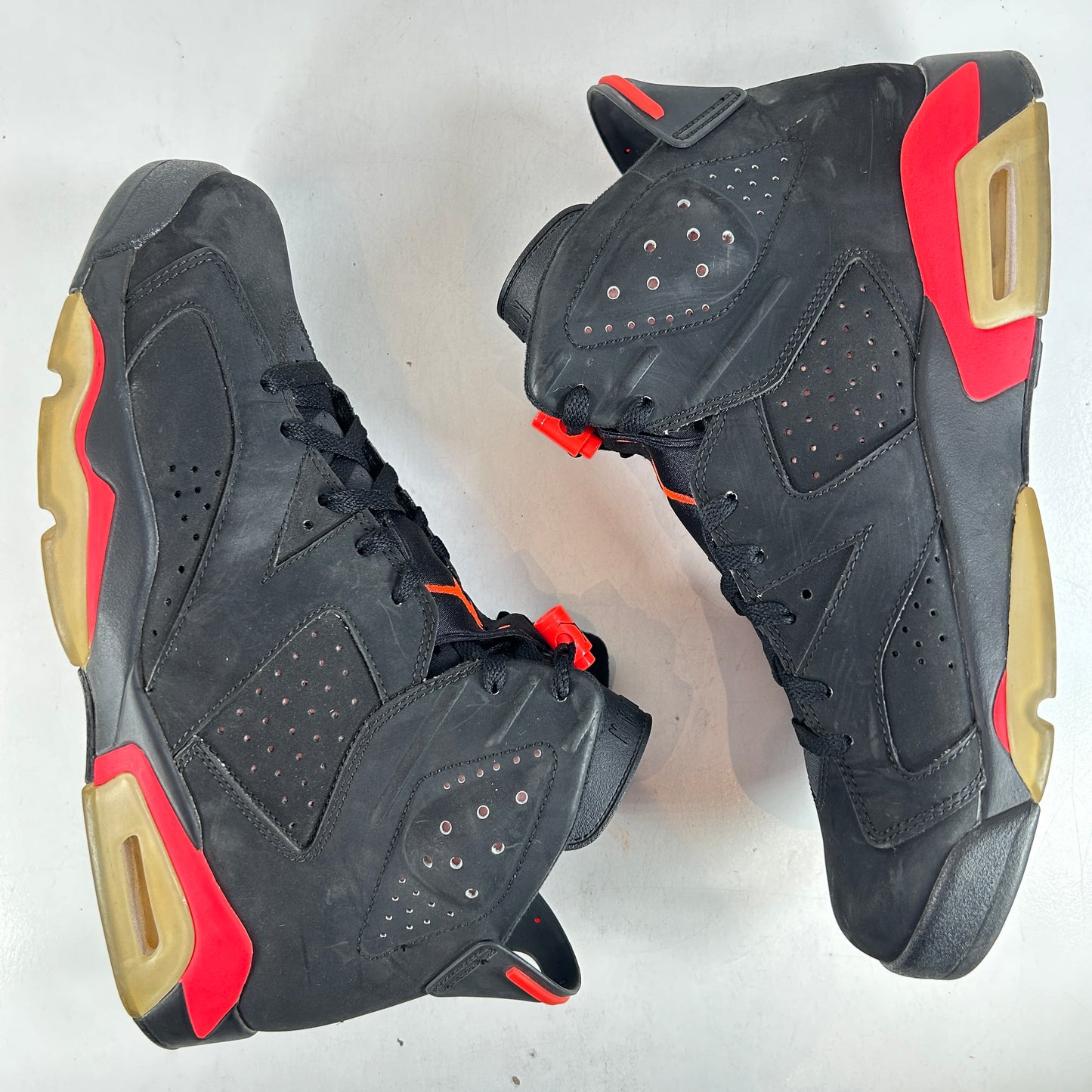 384664 023 Jordan 6 Retro Infrared Black (2014) - 11 M (Used) (No Box)