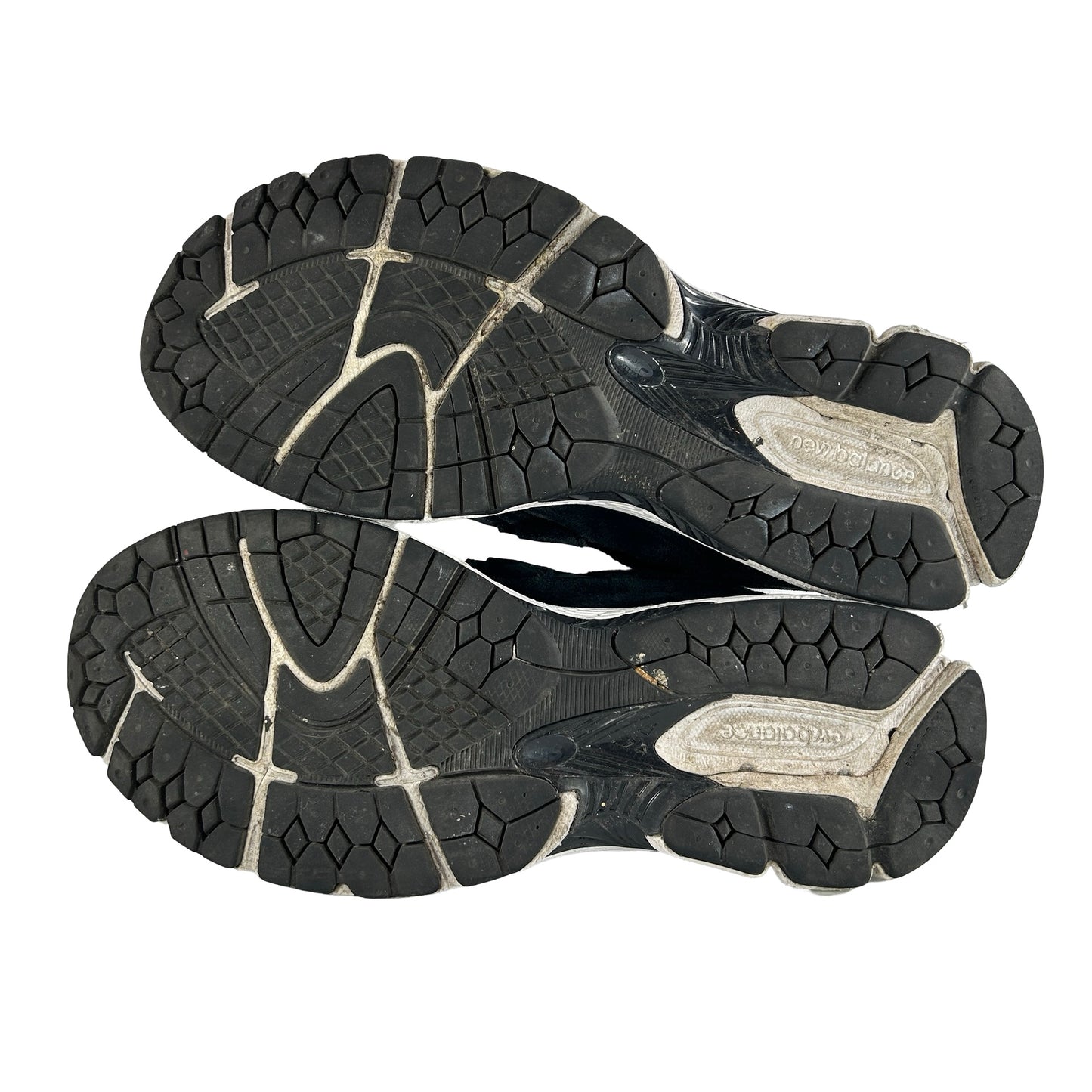 M2002RBK New Balance 2002R Black Gunmetal [USED] - 9 M (Used)