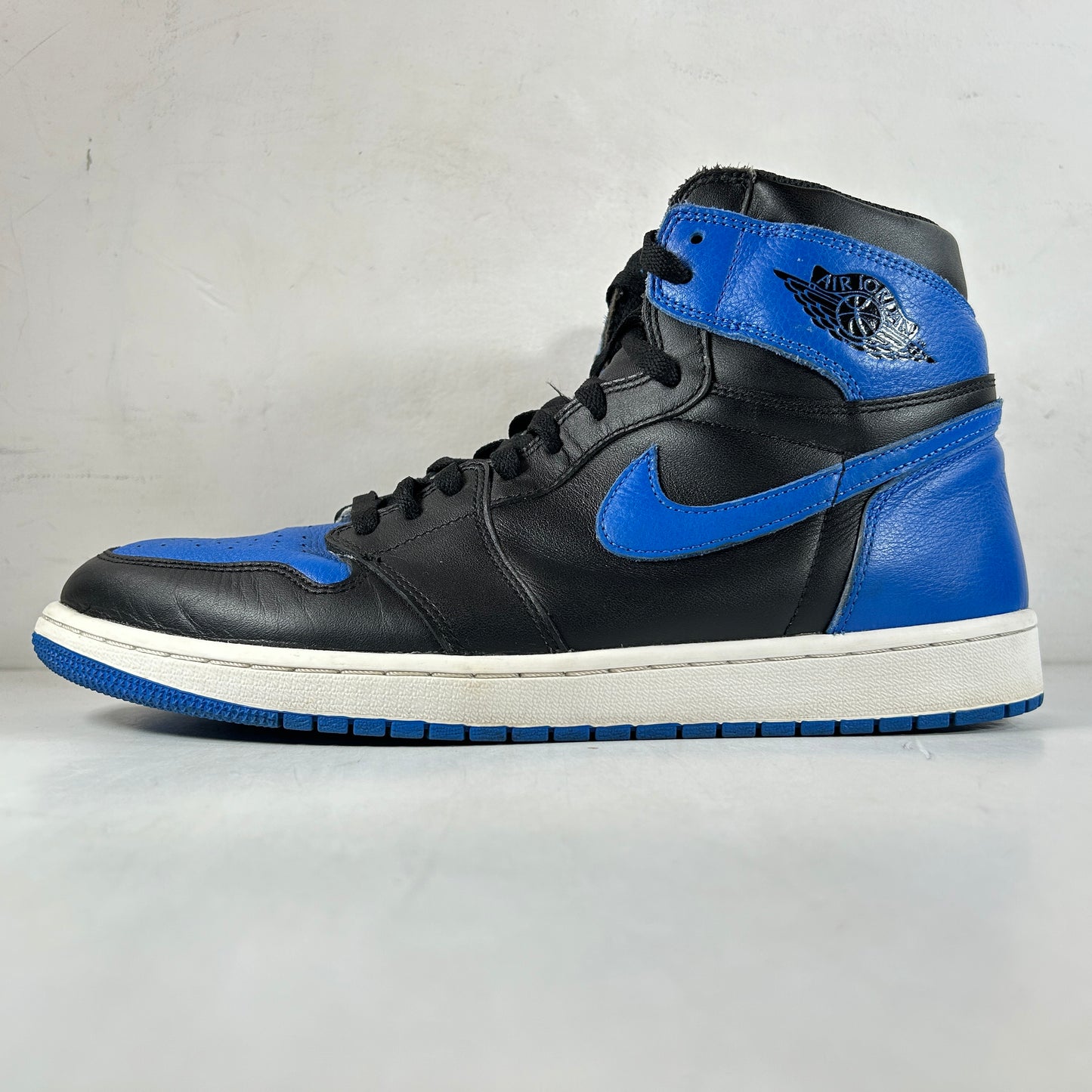 555088 007 Jordan 1 Royal (2017) [USED] - 13 M (Used) (No Box)