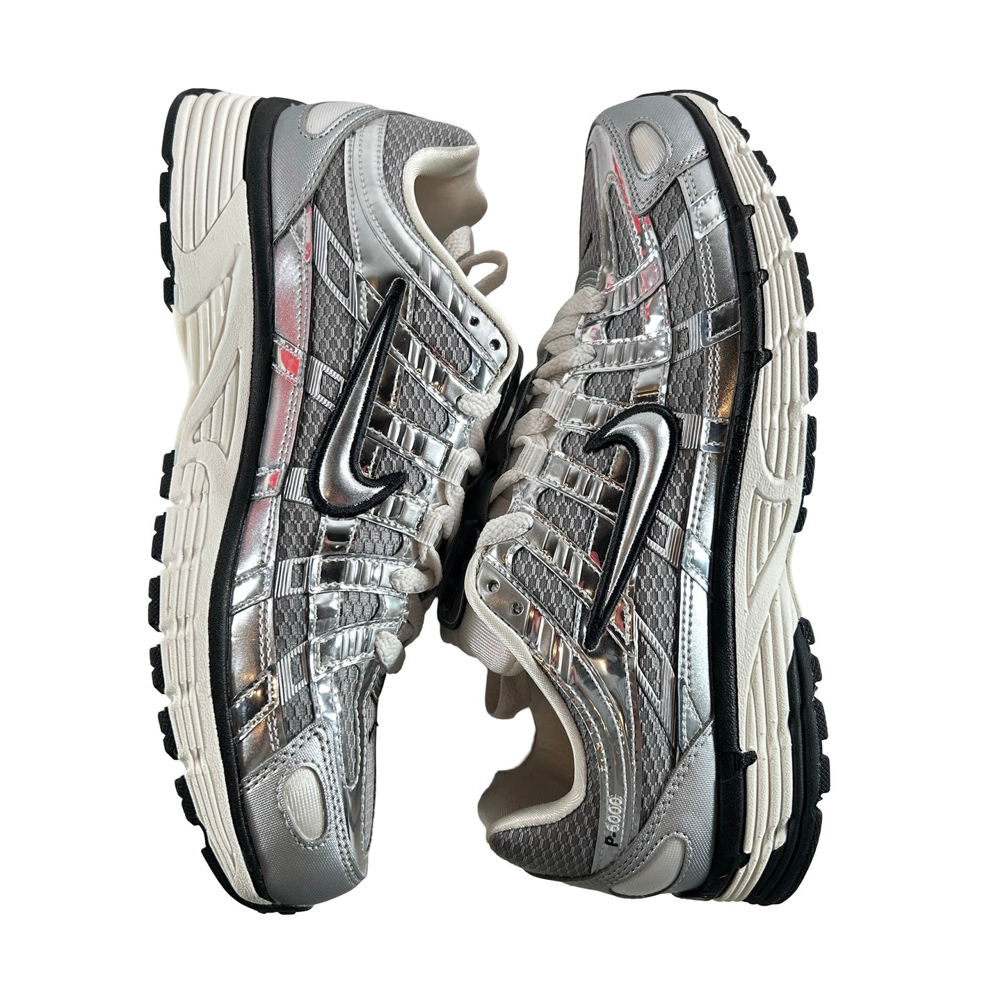 CN0149 001 Nike P-6000 Metallic Silver [USED] - 6 M (VNDS)