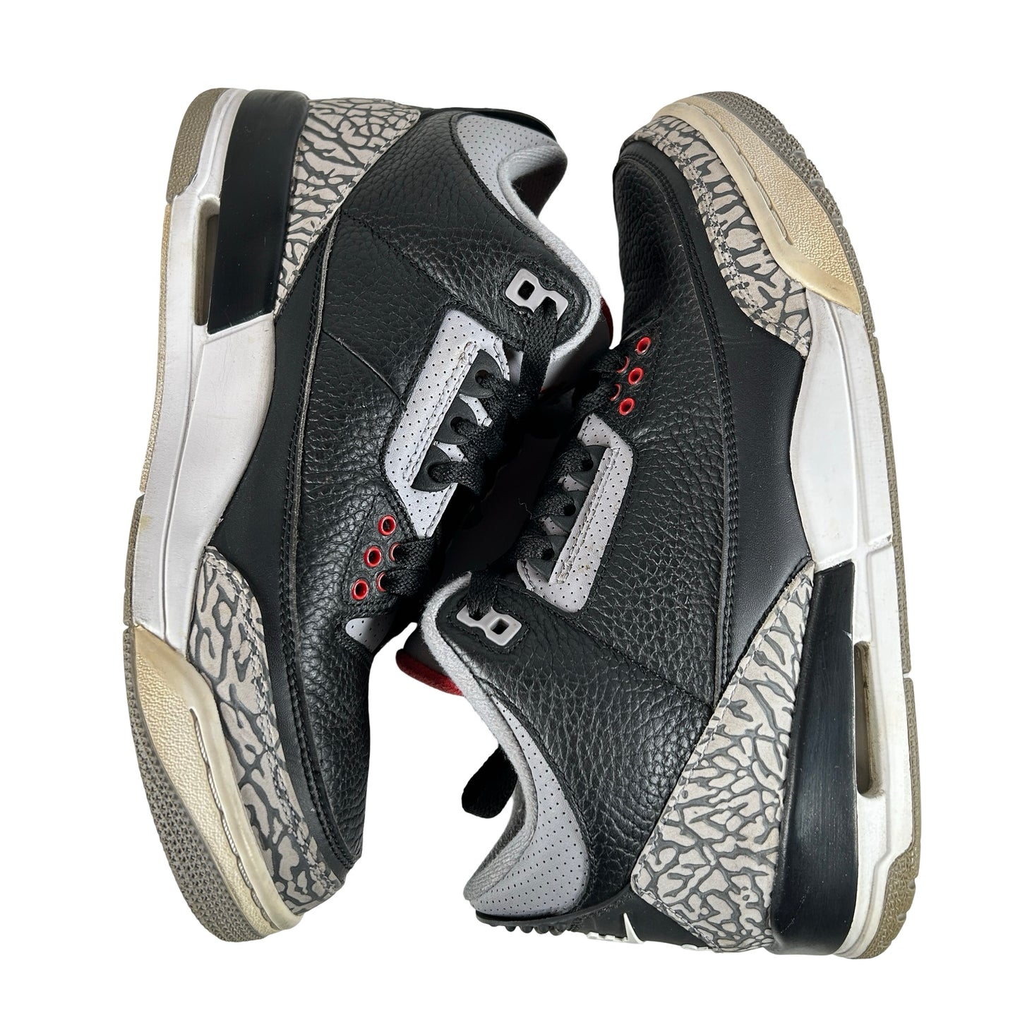 854262 001 Jordan 3 Black Cement 2018 [USED] - 8.5 M (Used4)