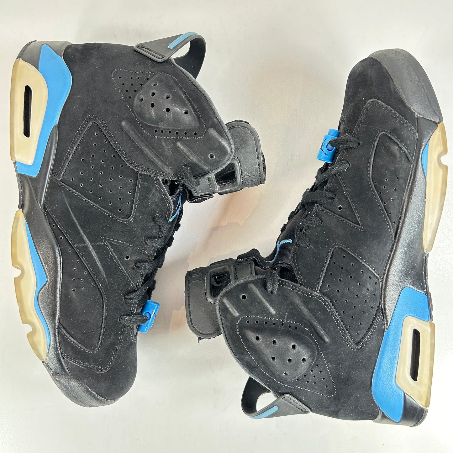 384664 006 Jordan 6 UNC [USED] - 9.5 M (Used) (Replace Box)