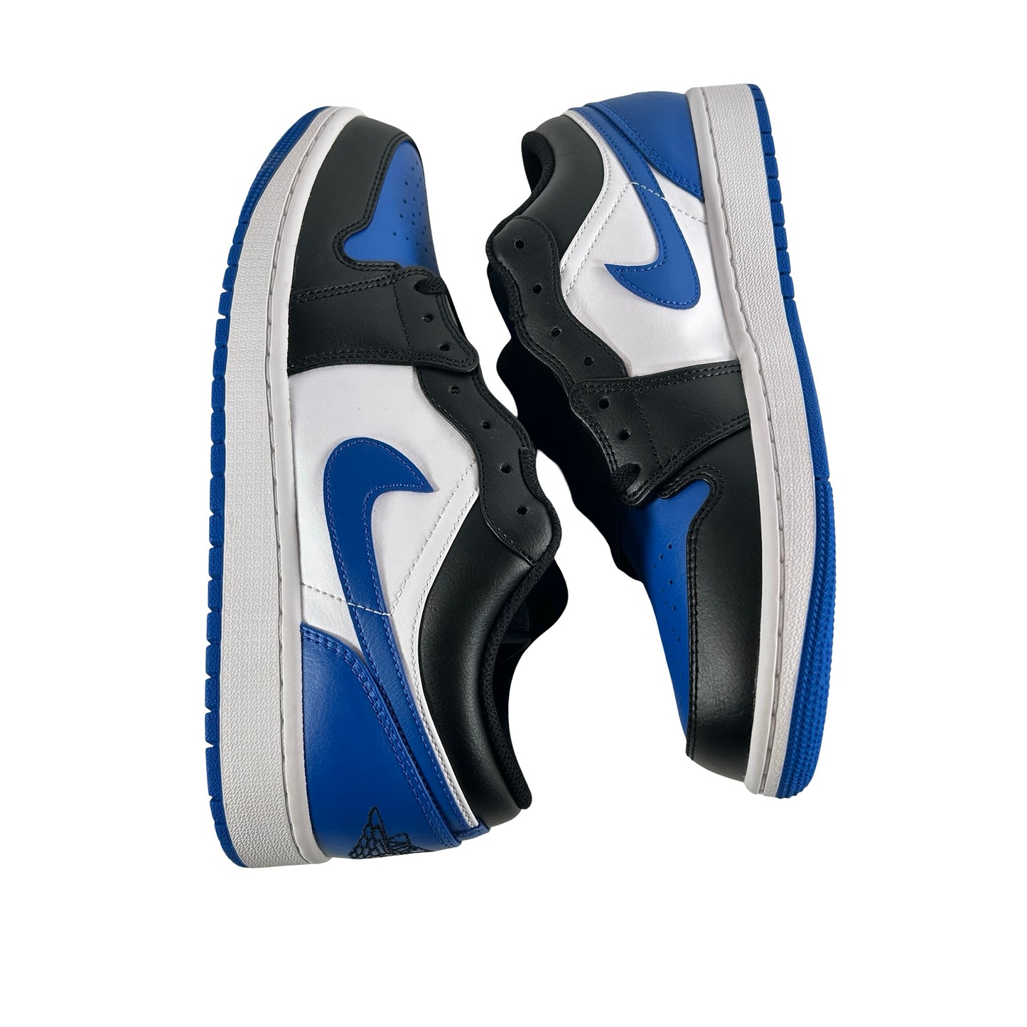 553558 140 Jordan 1 Low Alternate Royal Toe [CONDITIONAL] - 9.5 M (Glue stain on sole)