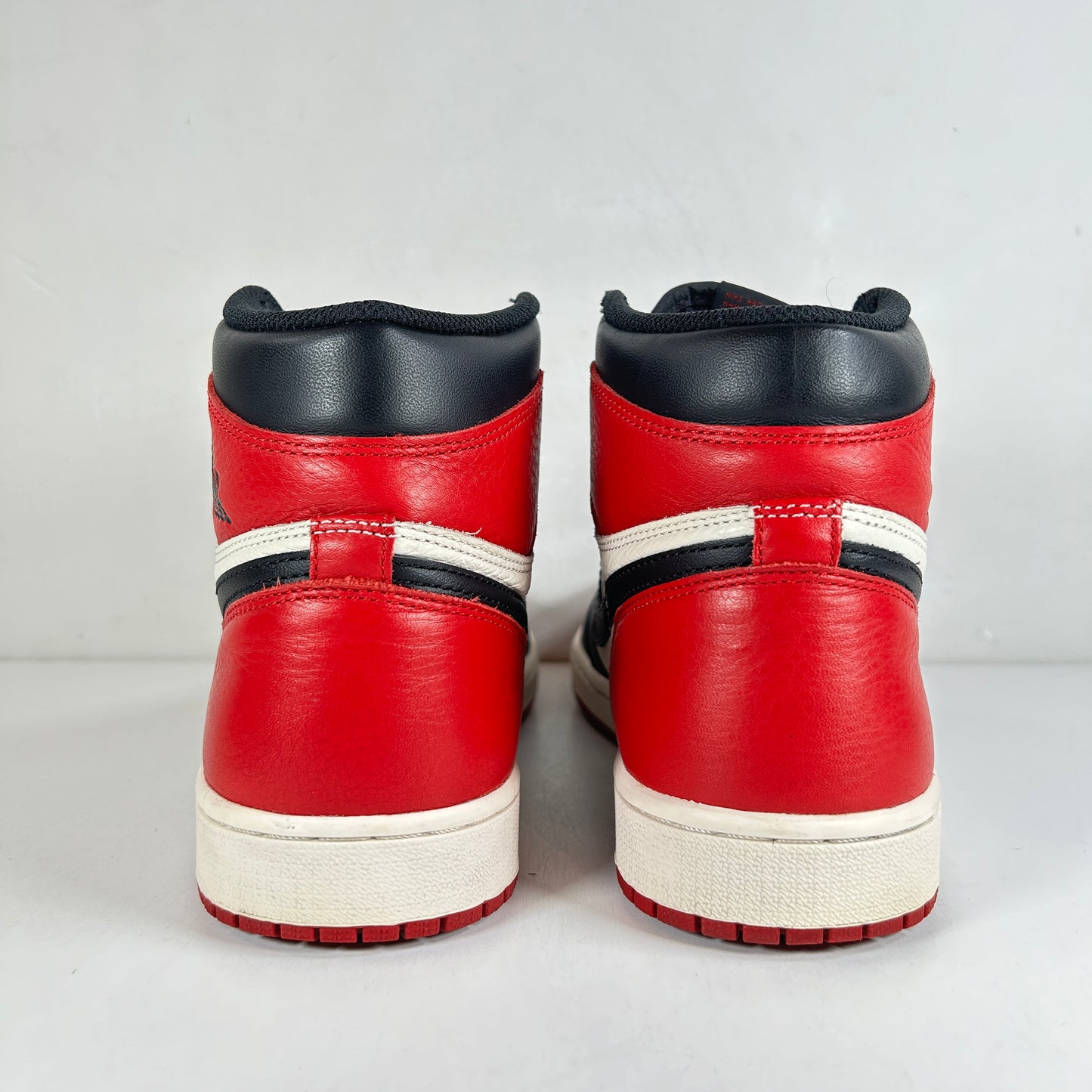 555088 610 Jordan 1 Bred Toe [USED] - 9.5 M (Used2)