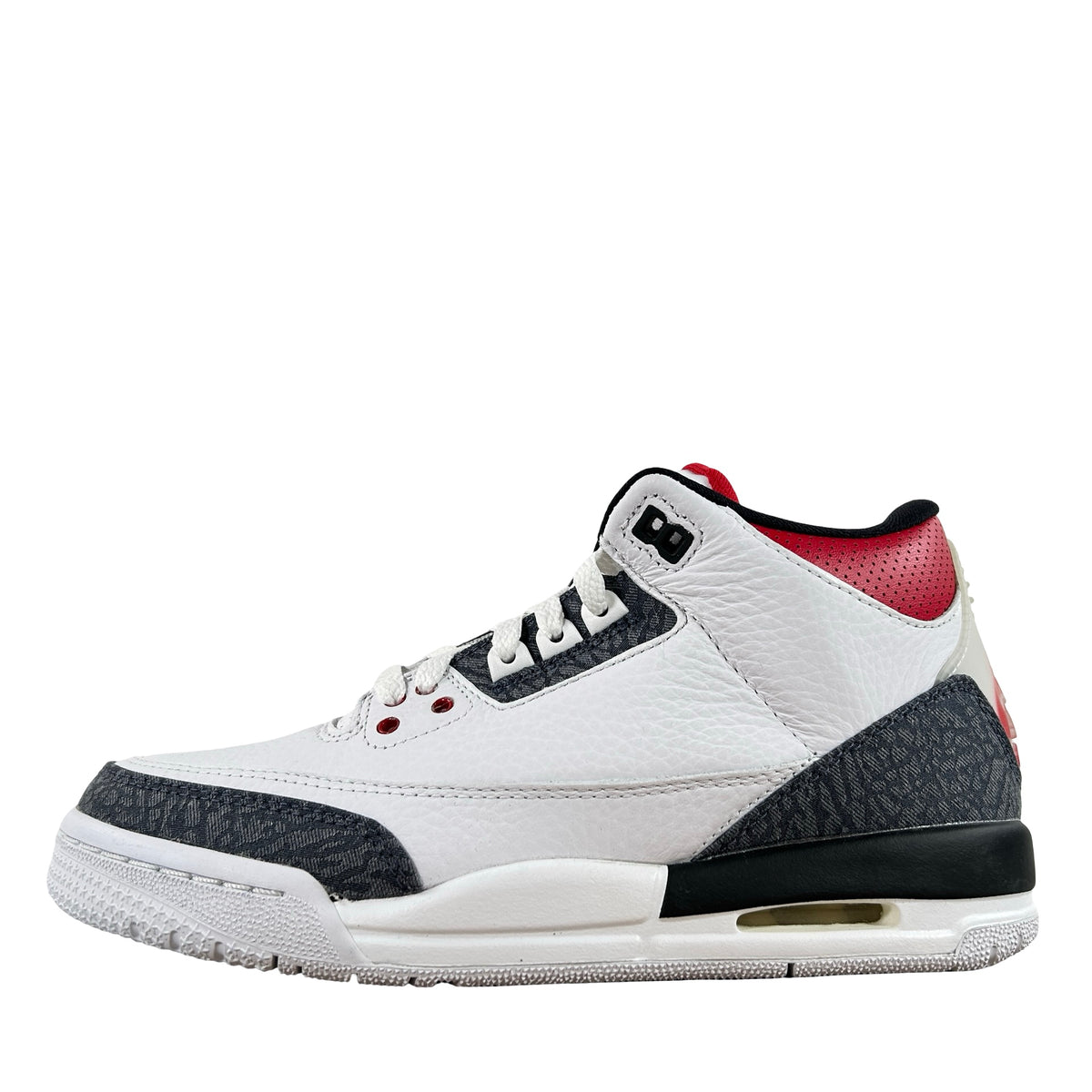 CZ6634 100 Jordan 3 Retro SE Fire Red Denim (GS) - 7 Y (Yellowing Tab)