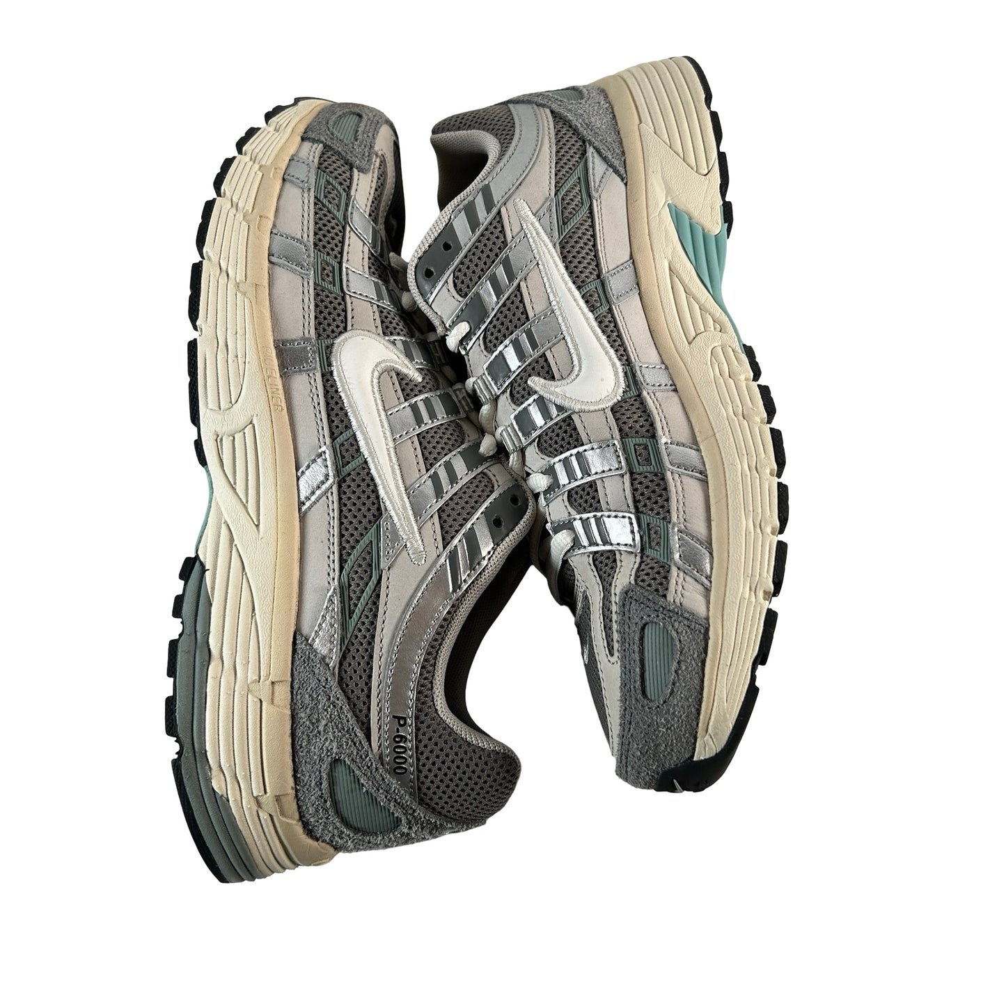 FN7509 029 Nike P-6000 Flat Pewter [USED] - 8 M (Used)