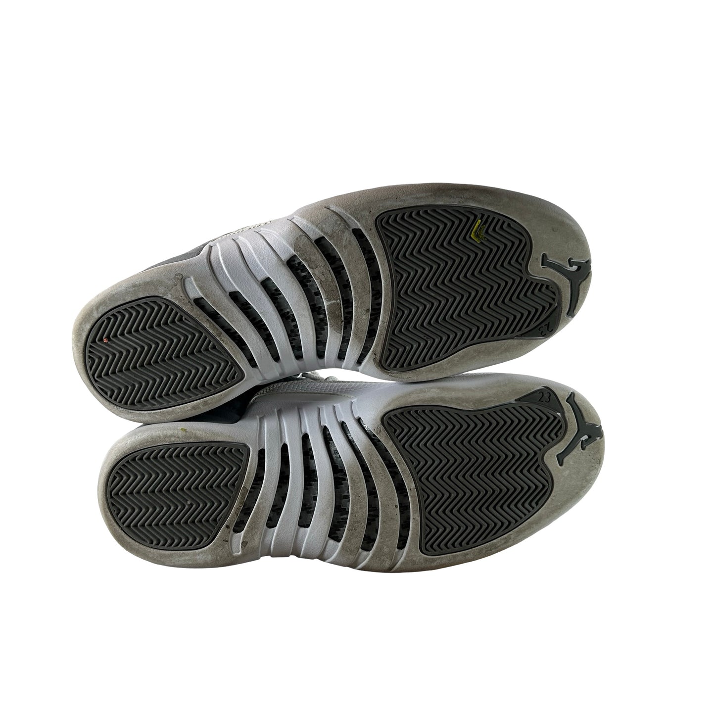 CT8013 015 Jordan 12 Retro Stealth [USED] - 10 M (Used)