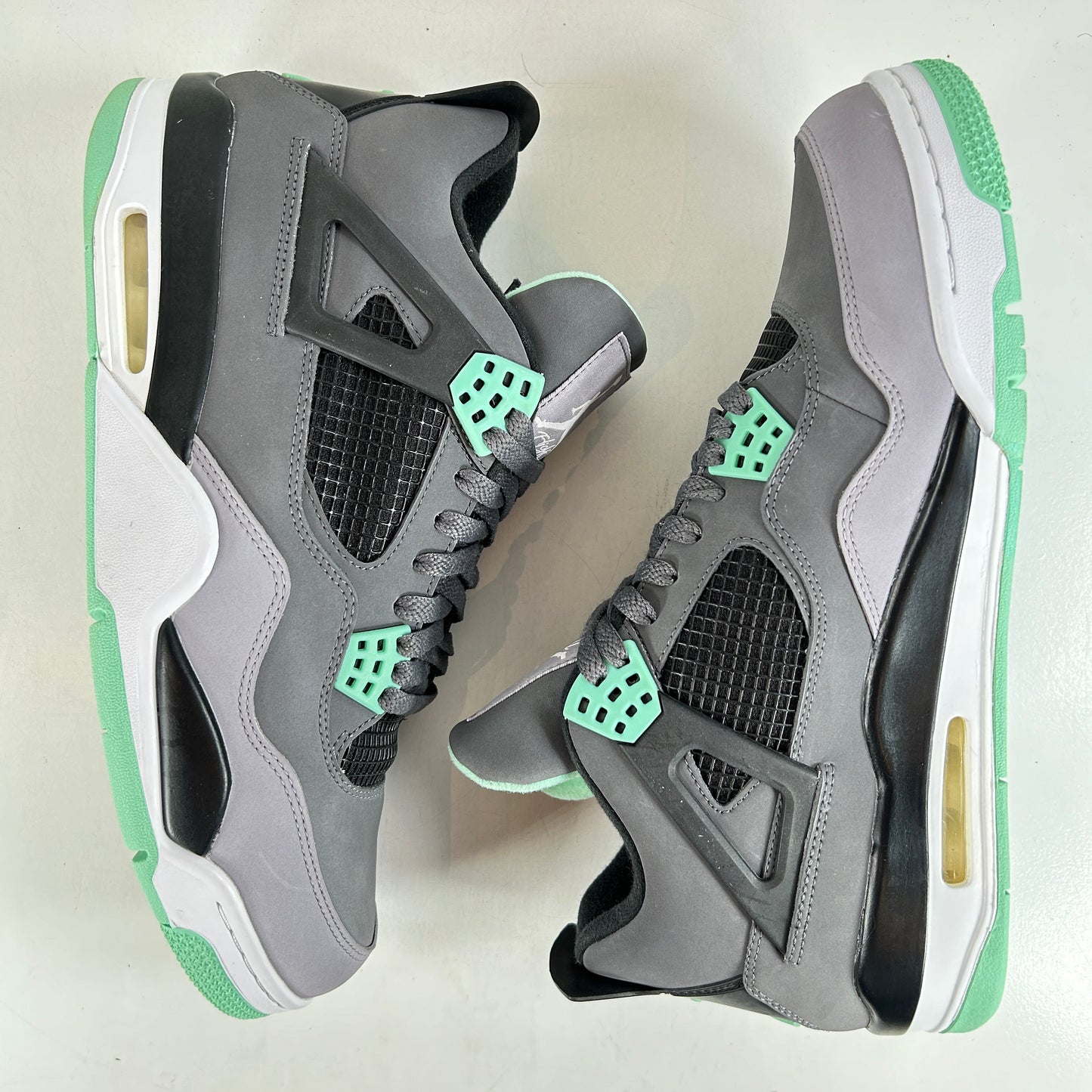 308497 033 Jordan 4 Retro Green Glow [USED] - 12 M (VNDS)